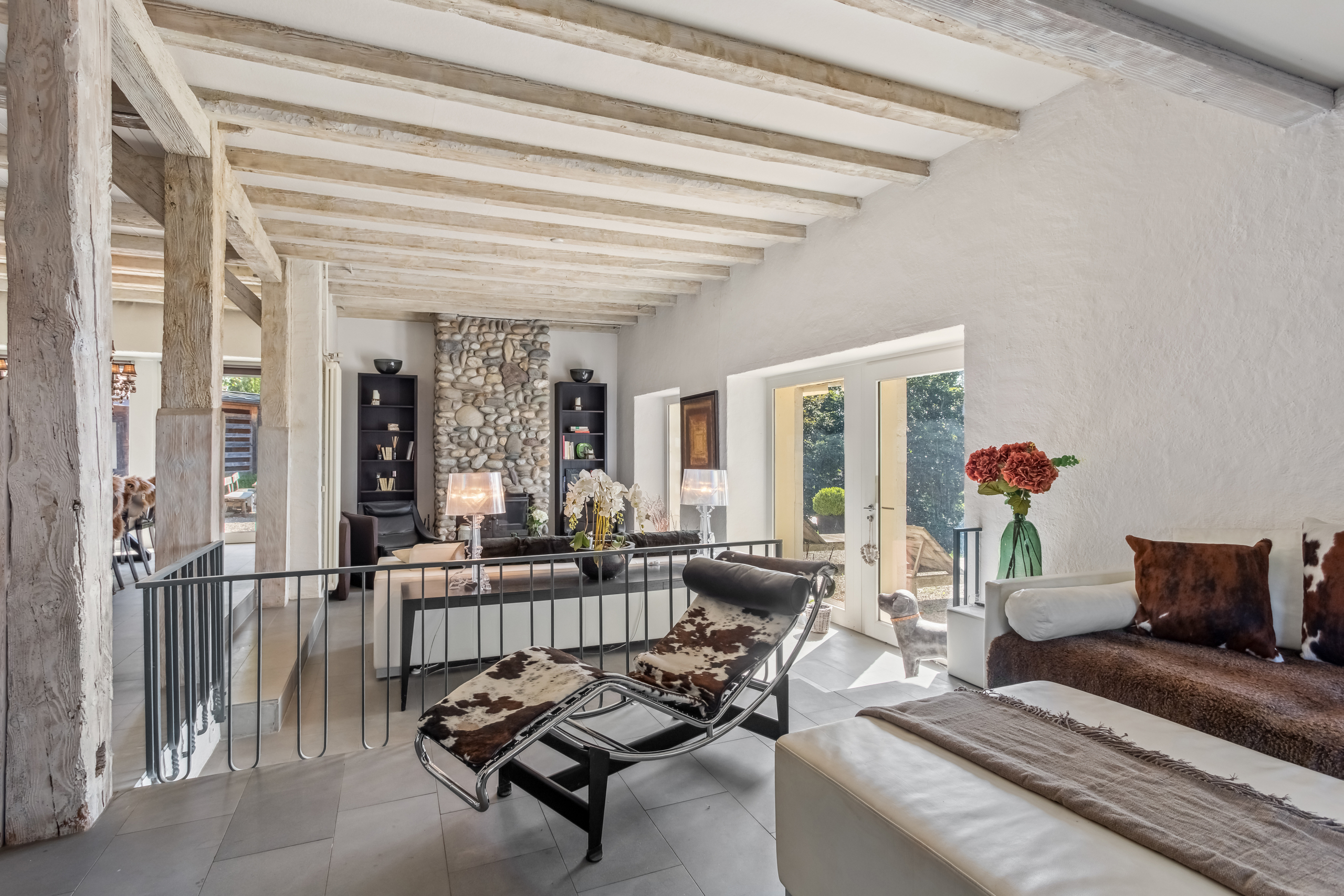 Séjour avec cheminée Séjour avec cheminée