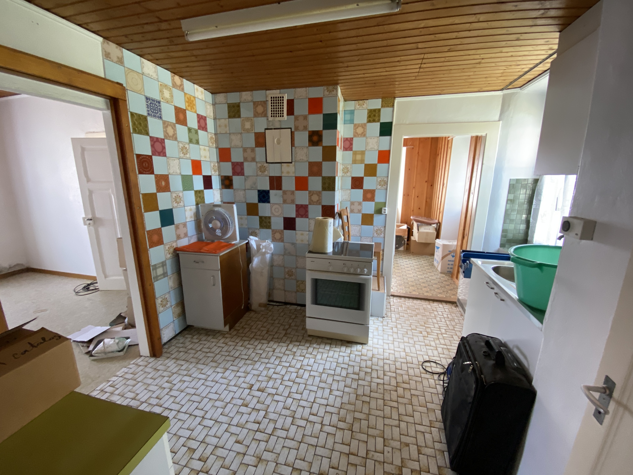 Photo 8