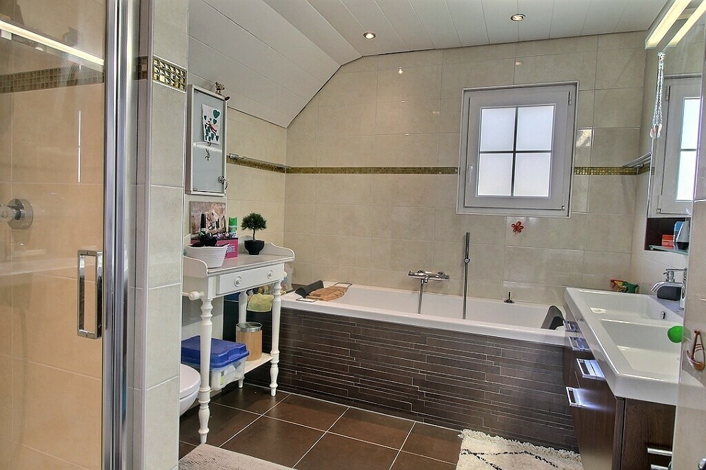 salle de bains étage