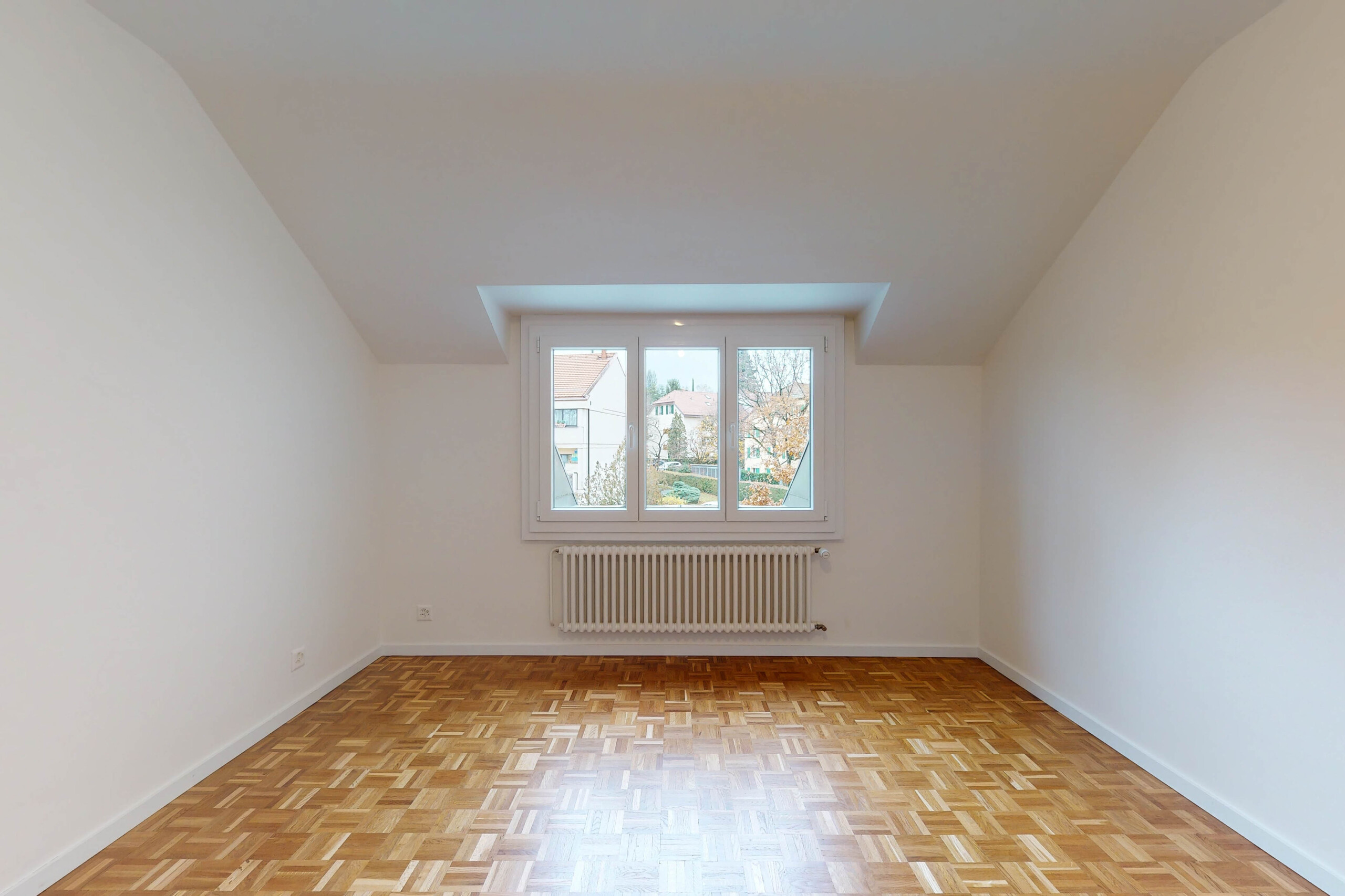 Interior view 6