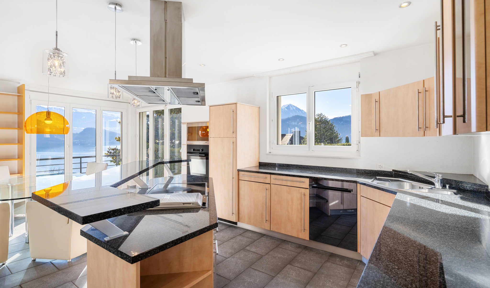 weitere Bilder unter www.dv-immo.ch weitere Bilder unter www.dv-immo.ch