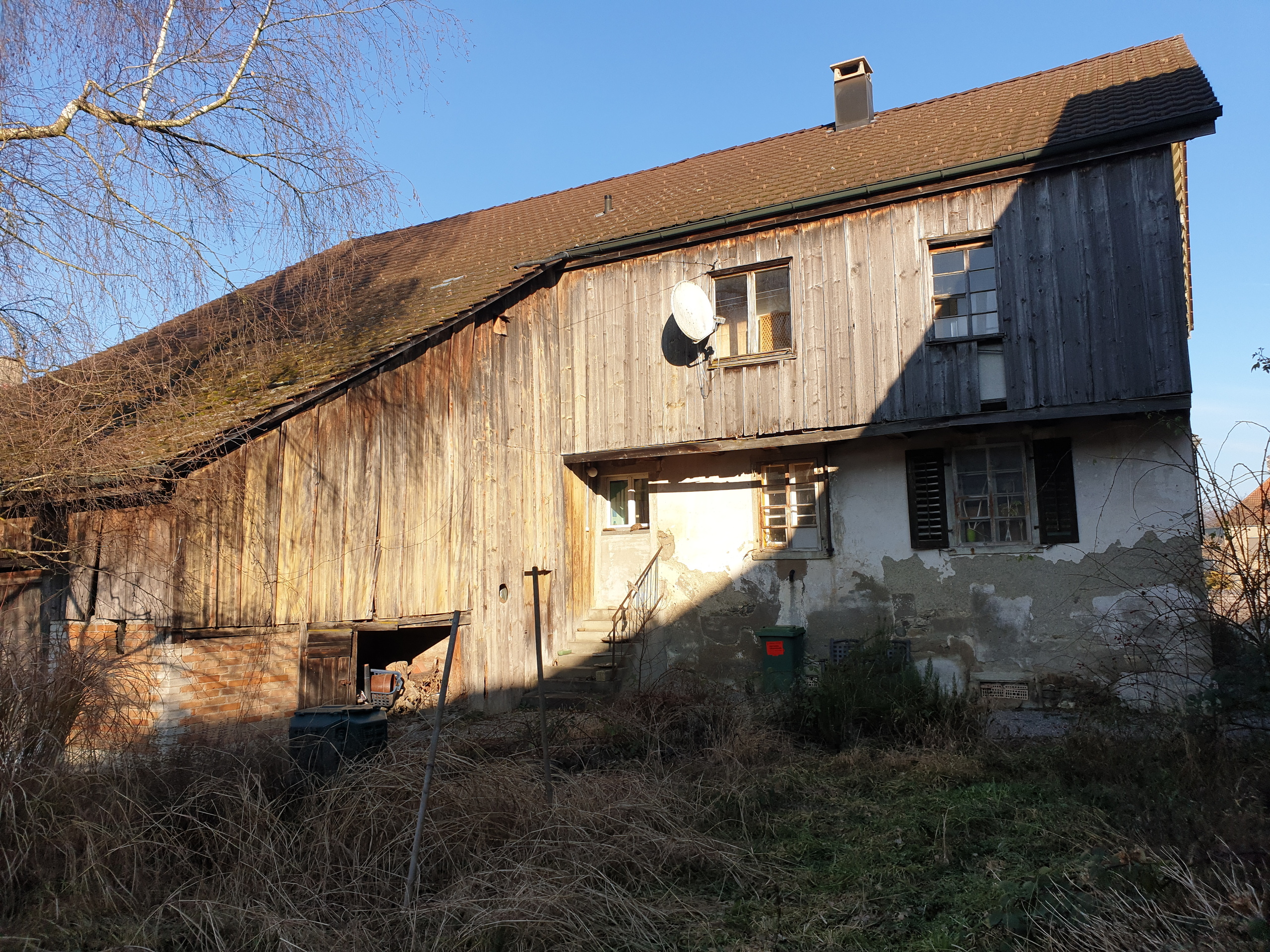 Photo 1