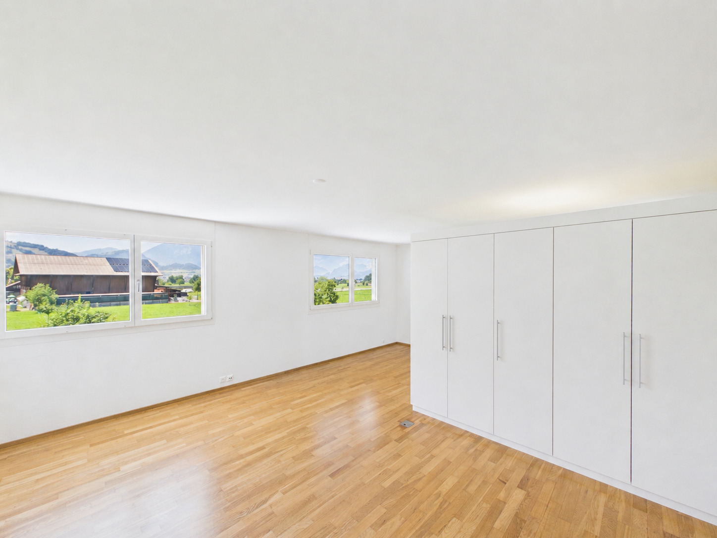 Interior view 5