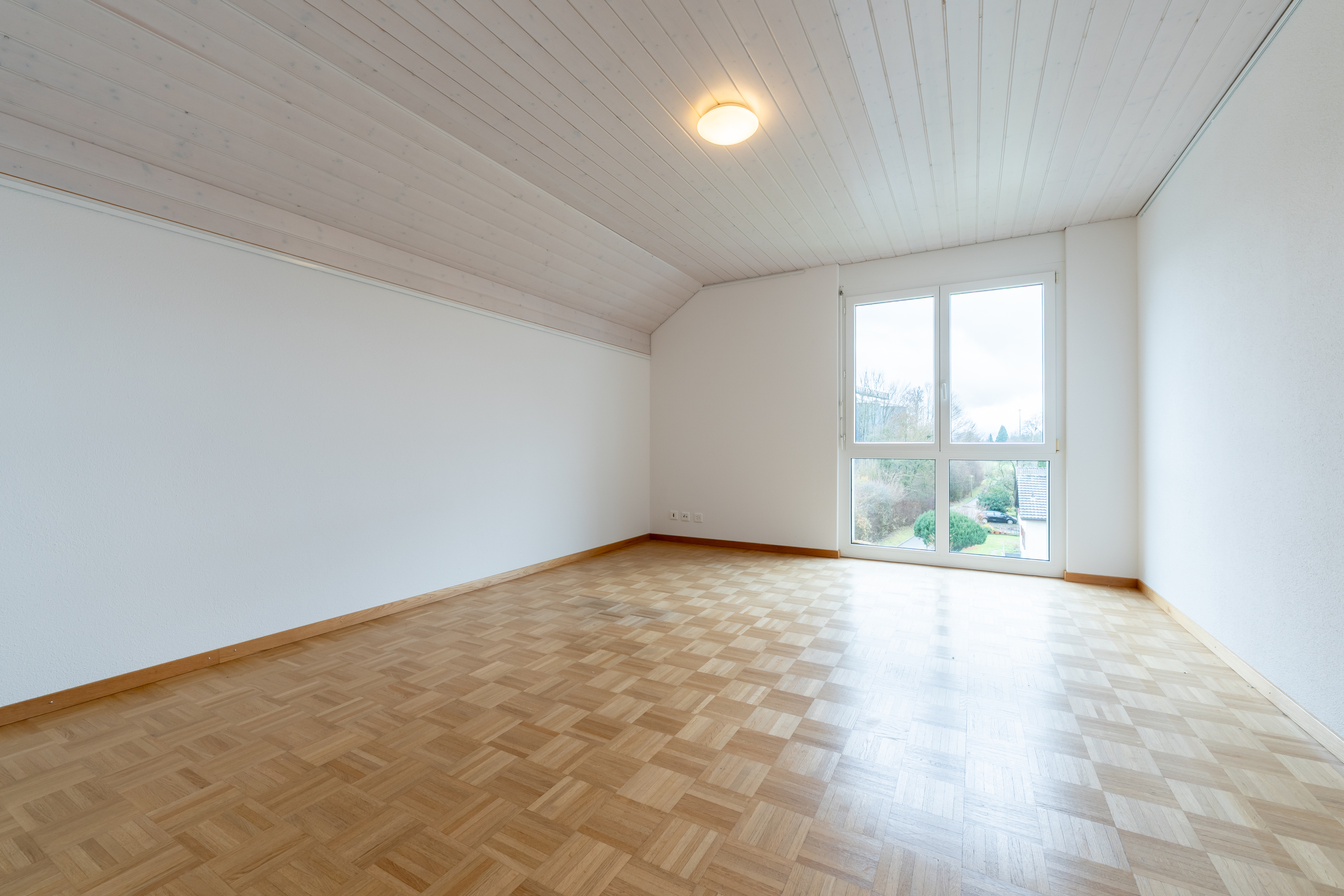 Interior view 4