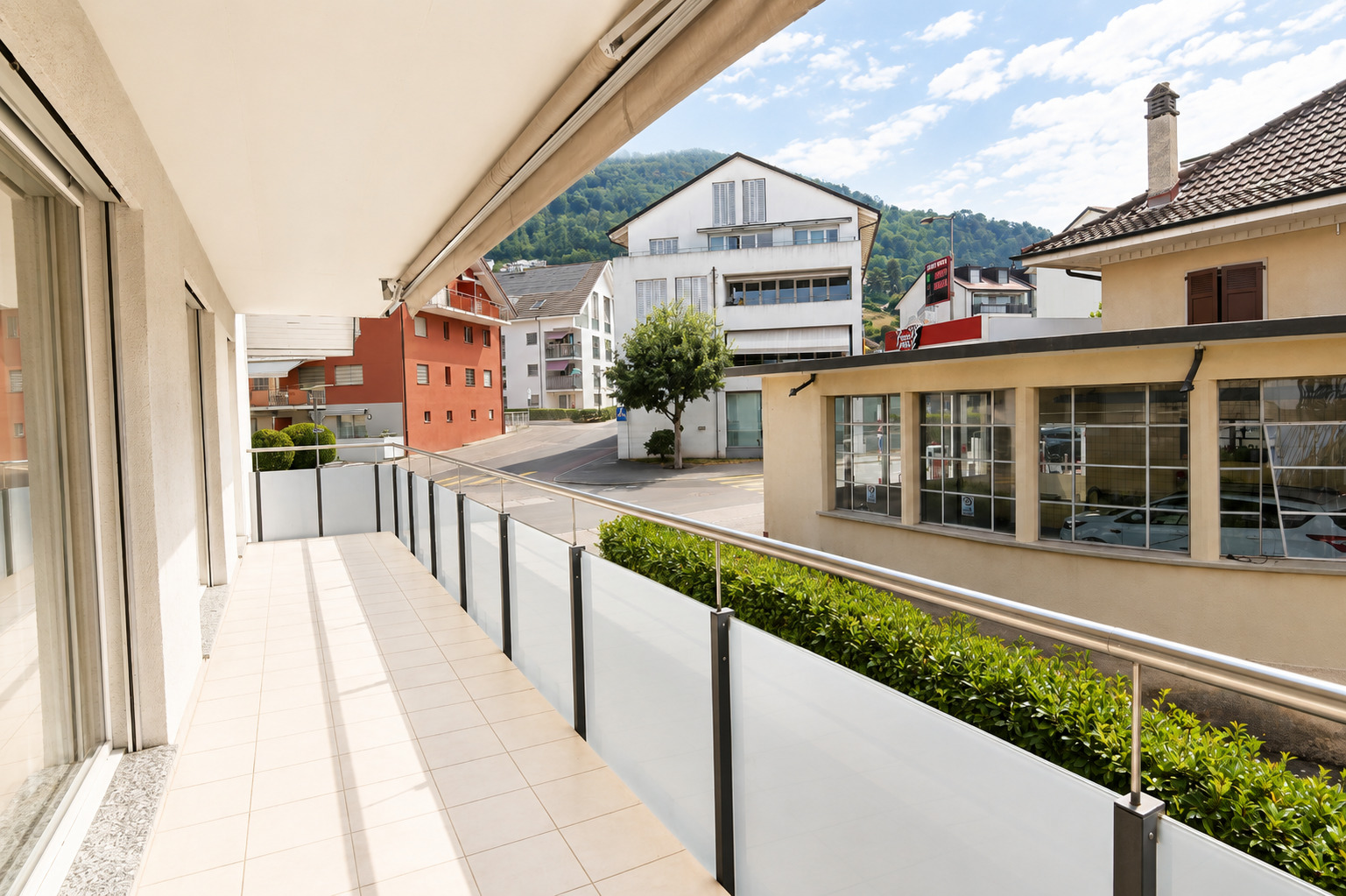 Exterior view 1