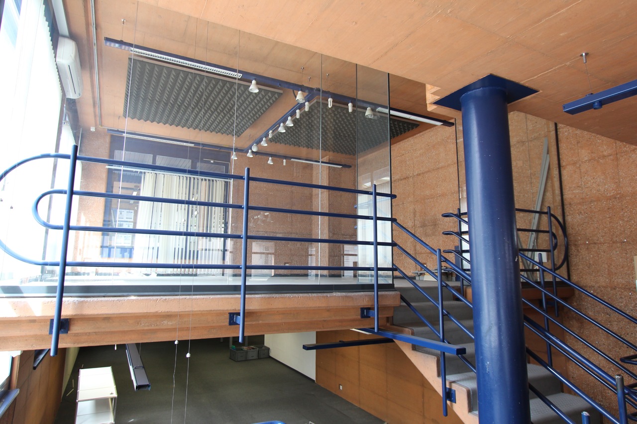 Interior view 9