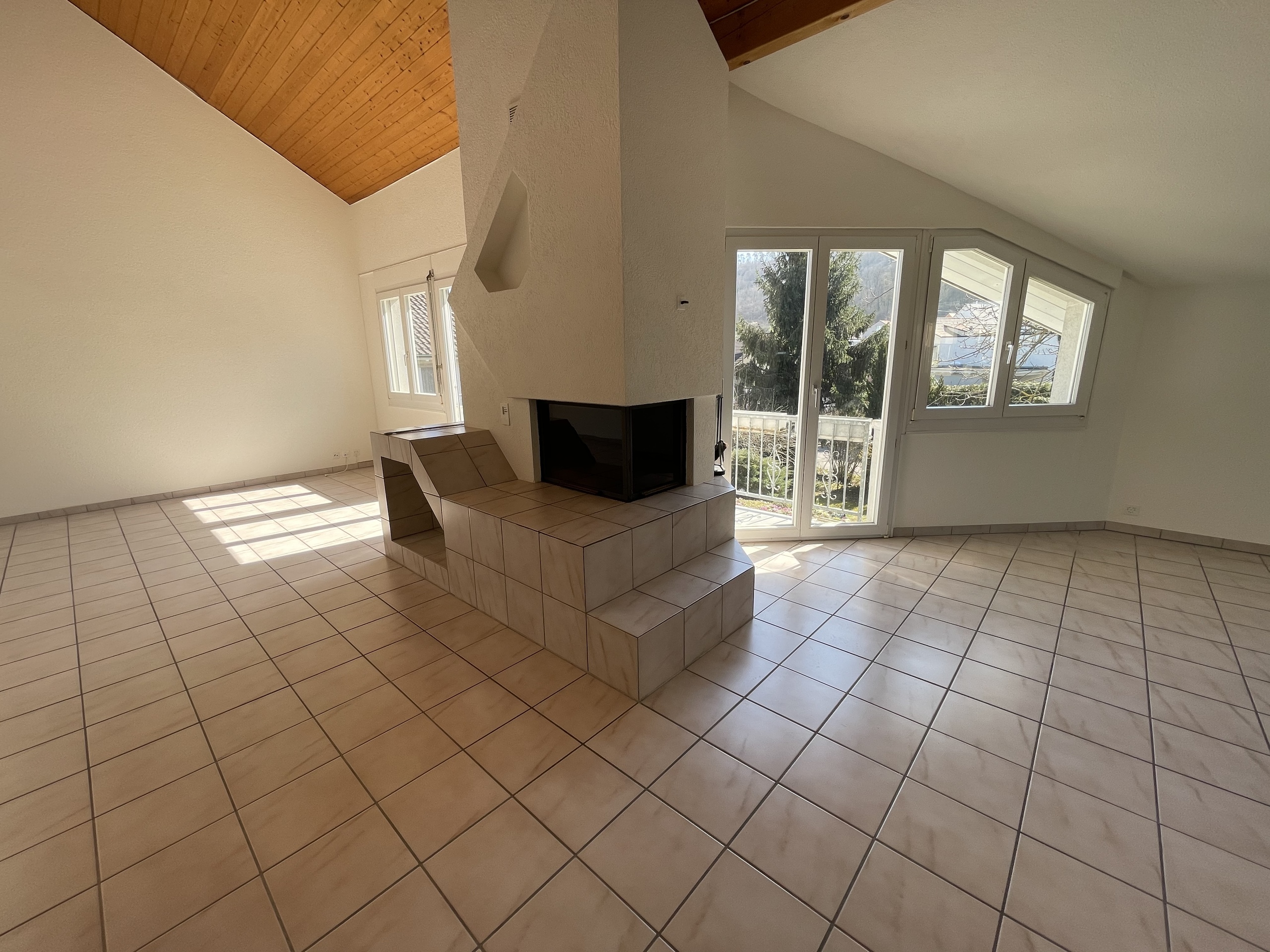 Wohn-/Esszimmer Wohn-/Esszimmer