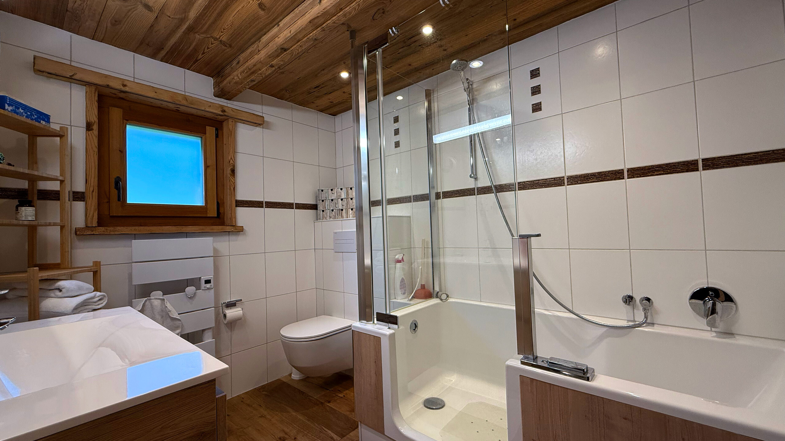 Mazot - Bathroom Mazot - Bathroom