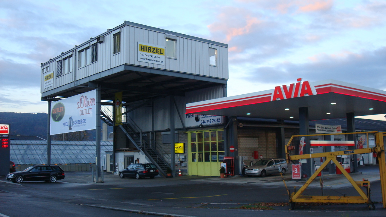Frontansicht Lerzenstrasse