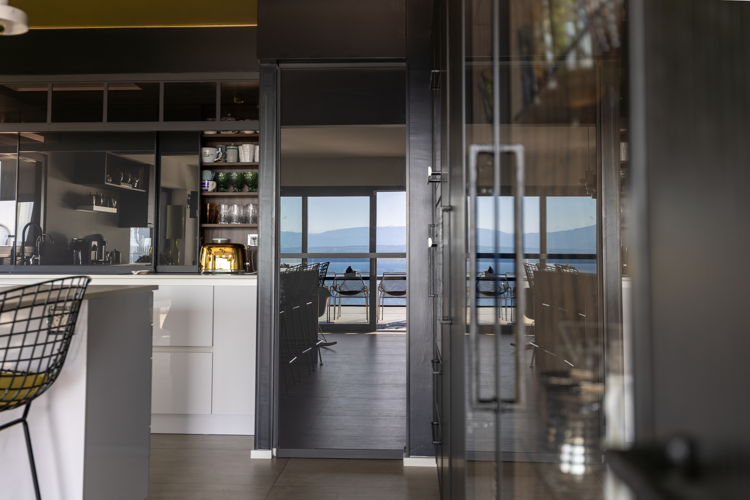 Interior view 6