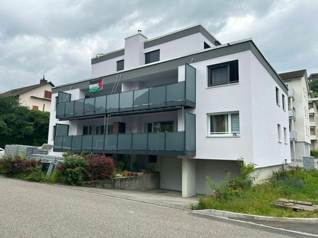 Picture 7