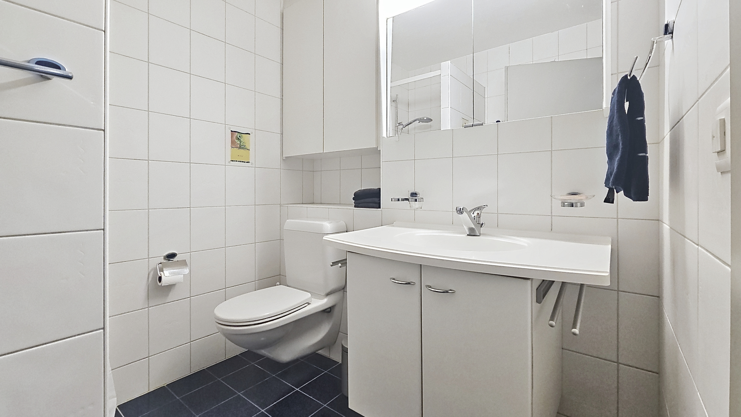 Salle de bain - rez inférieur Salle de bain - rez inférieur