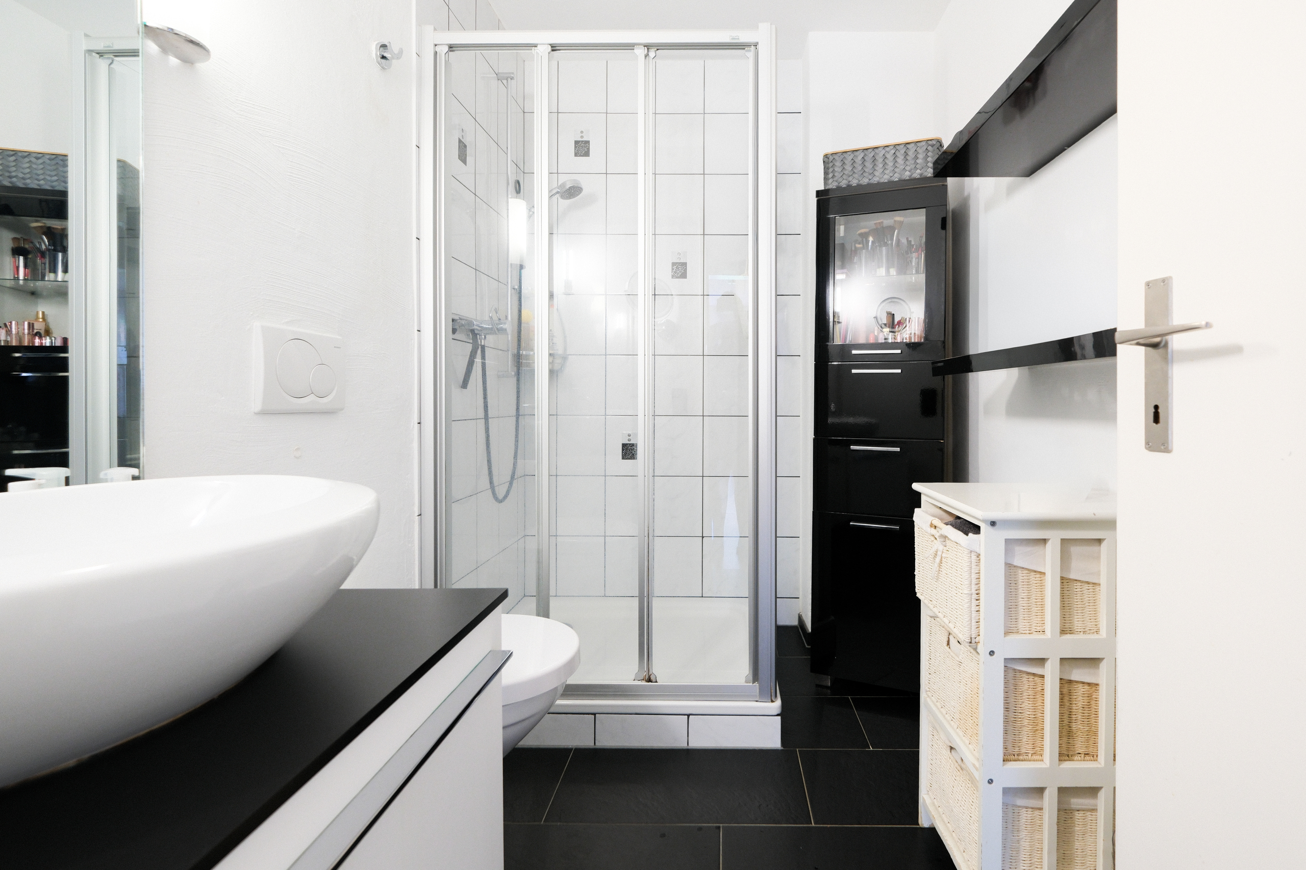 Badezimmer mit Dusche 