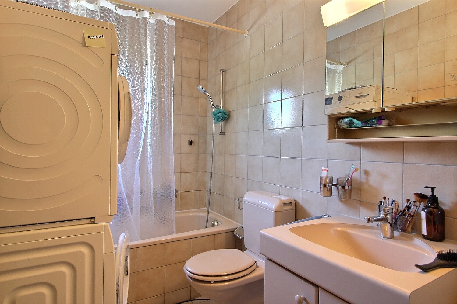 Photo 6