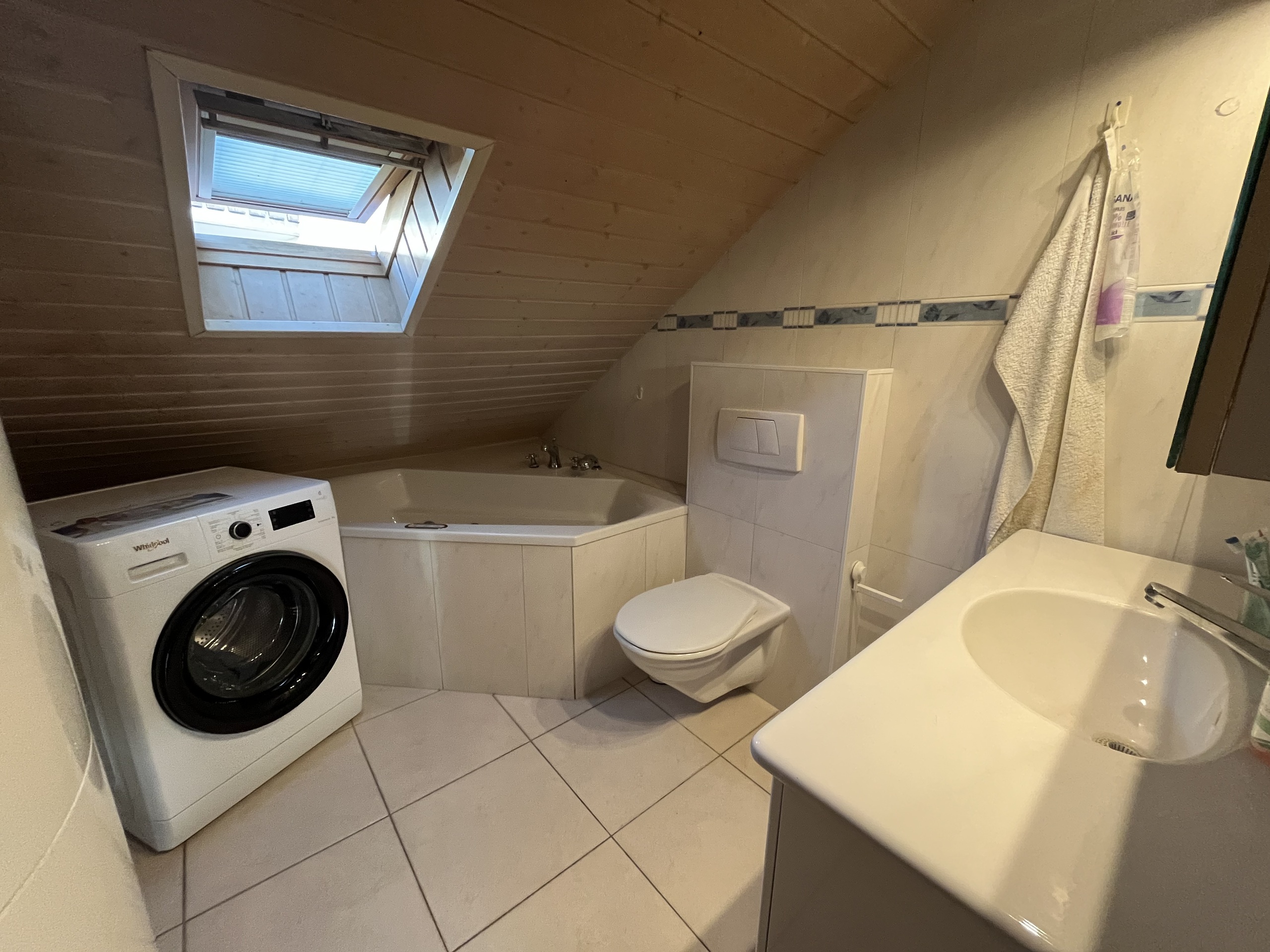 Salle de bain 2 pièces combles Salle de bain 2 pièces combles