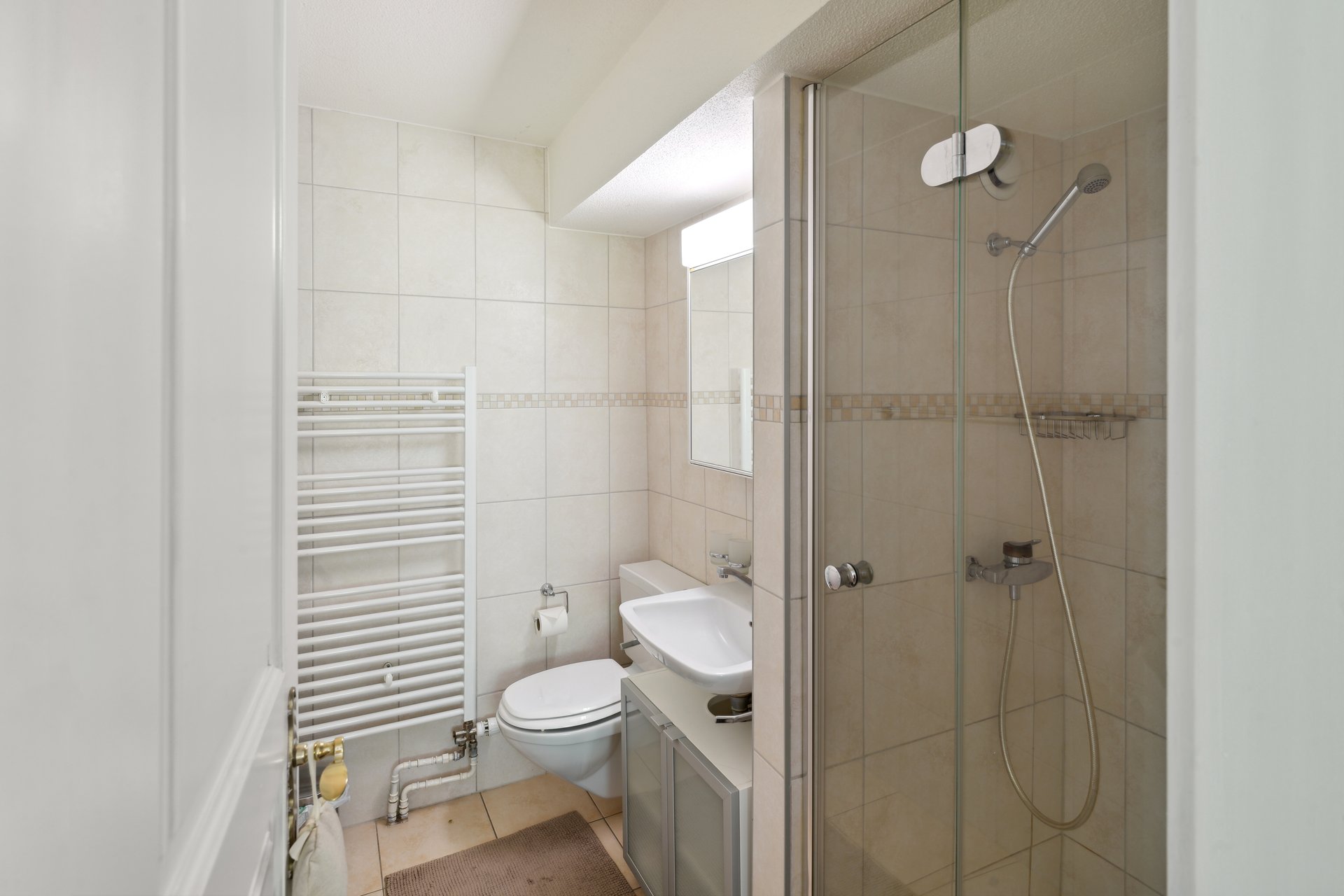 Salle de douche 2 pièces Salle de douche 2 pièces