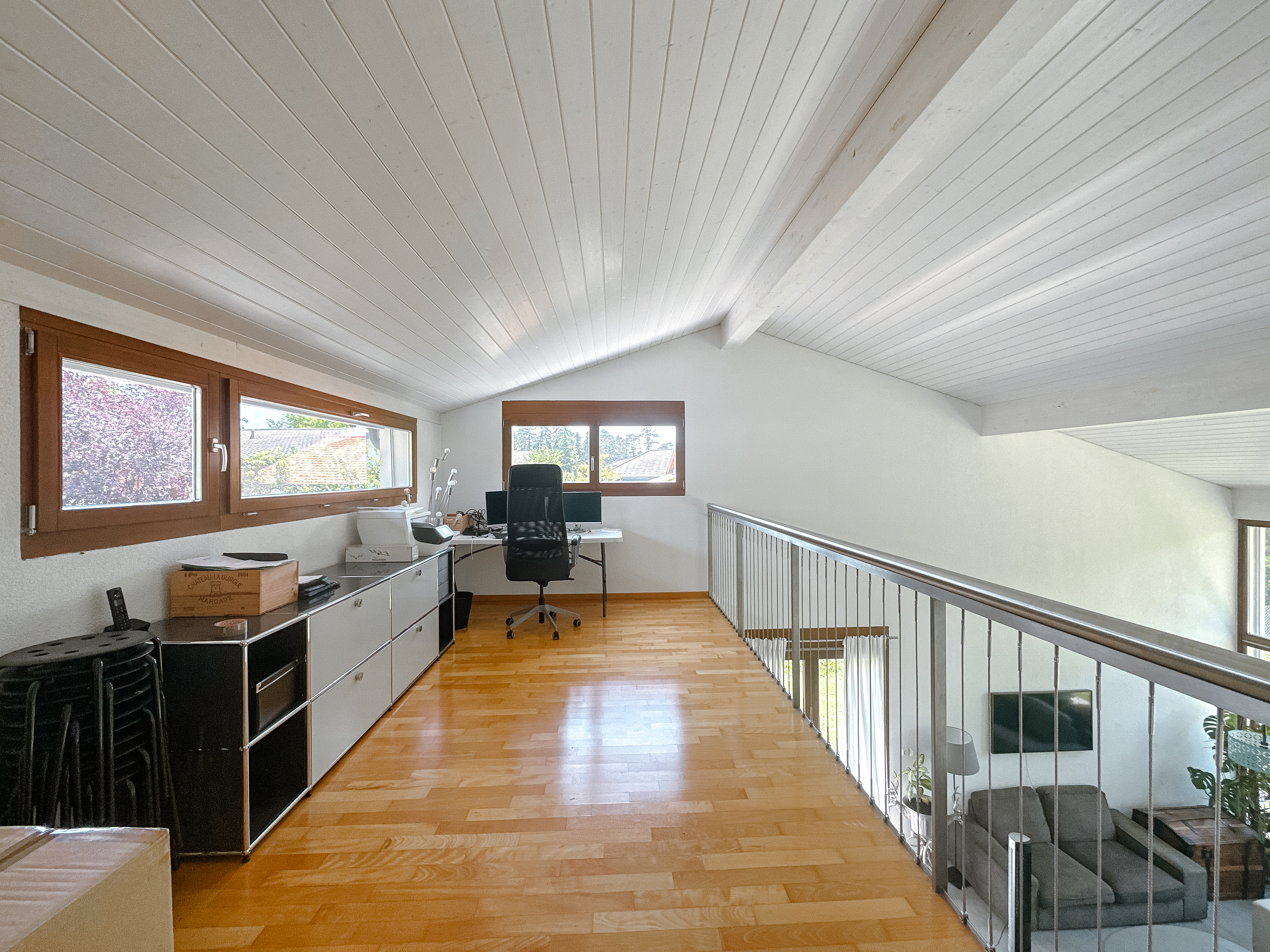 Interior view 4