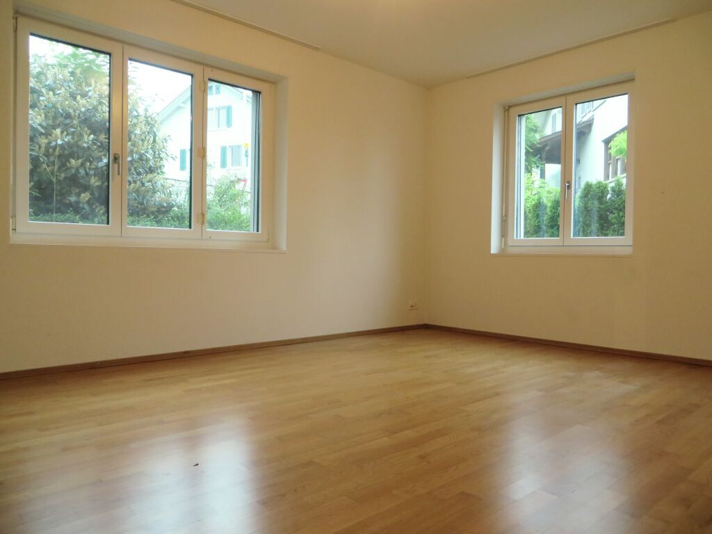 Grosszügiges Schlafzimmer Grosszügiges Schlafzimmer