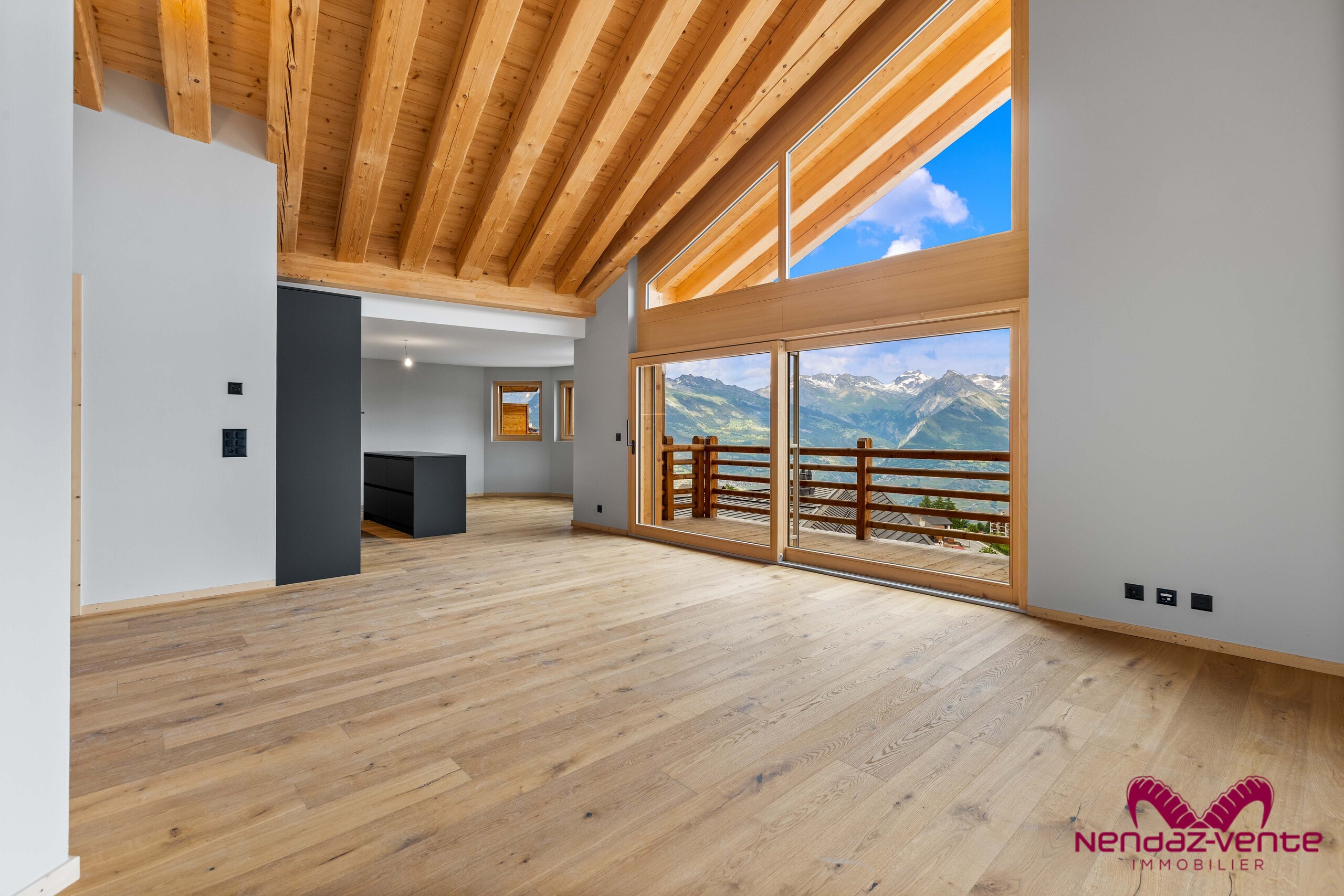 Interior view 5