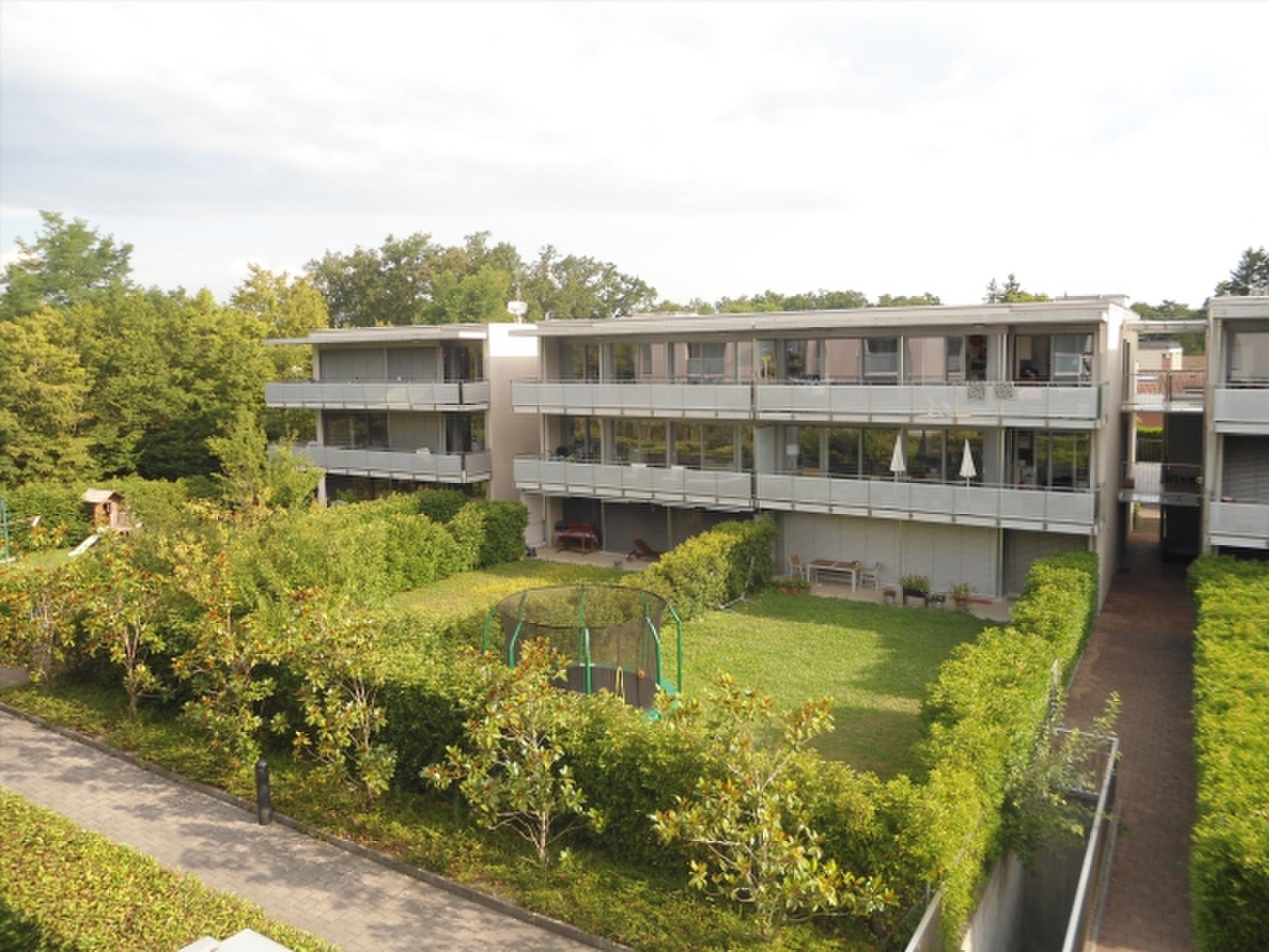 Appartement de 5 pièces en location à Vessy - 113 m²