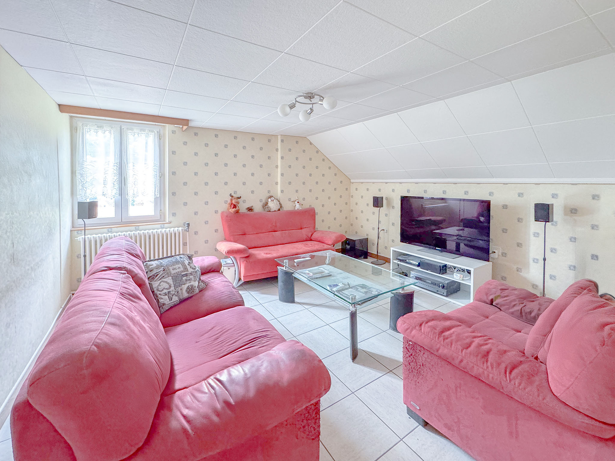 Appt loué au 2ème : séjour