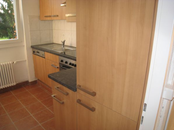 Picture 3