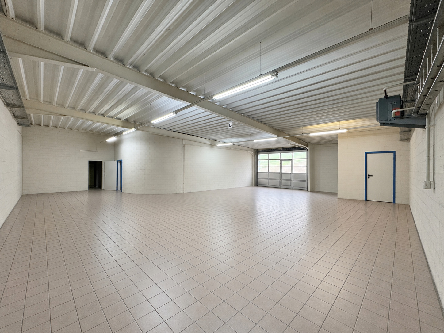 Interior view 2