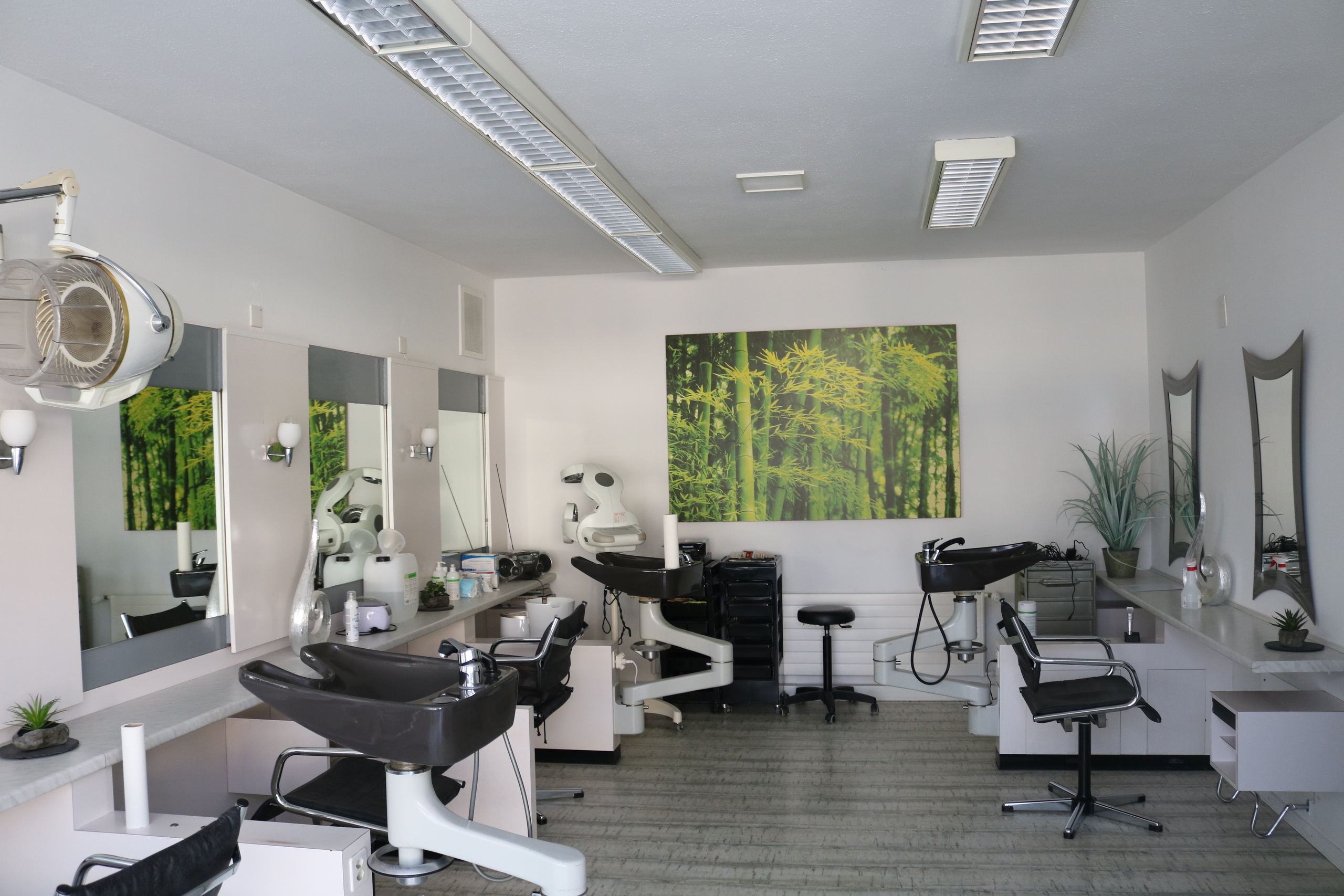 Coiffeur-Salon EG Coiffeur-Salon EG
