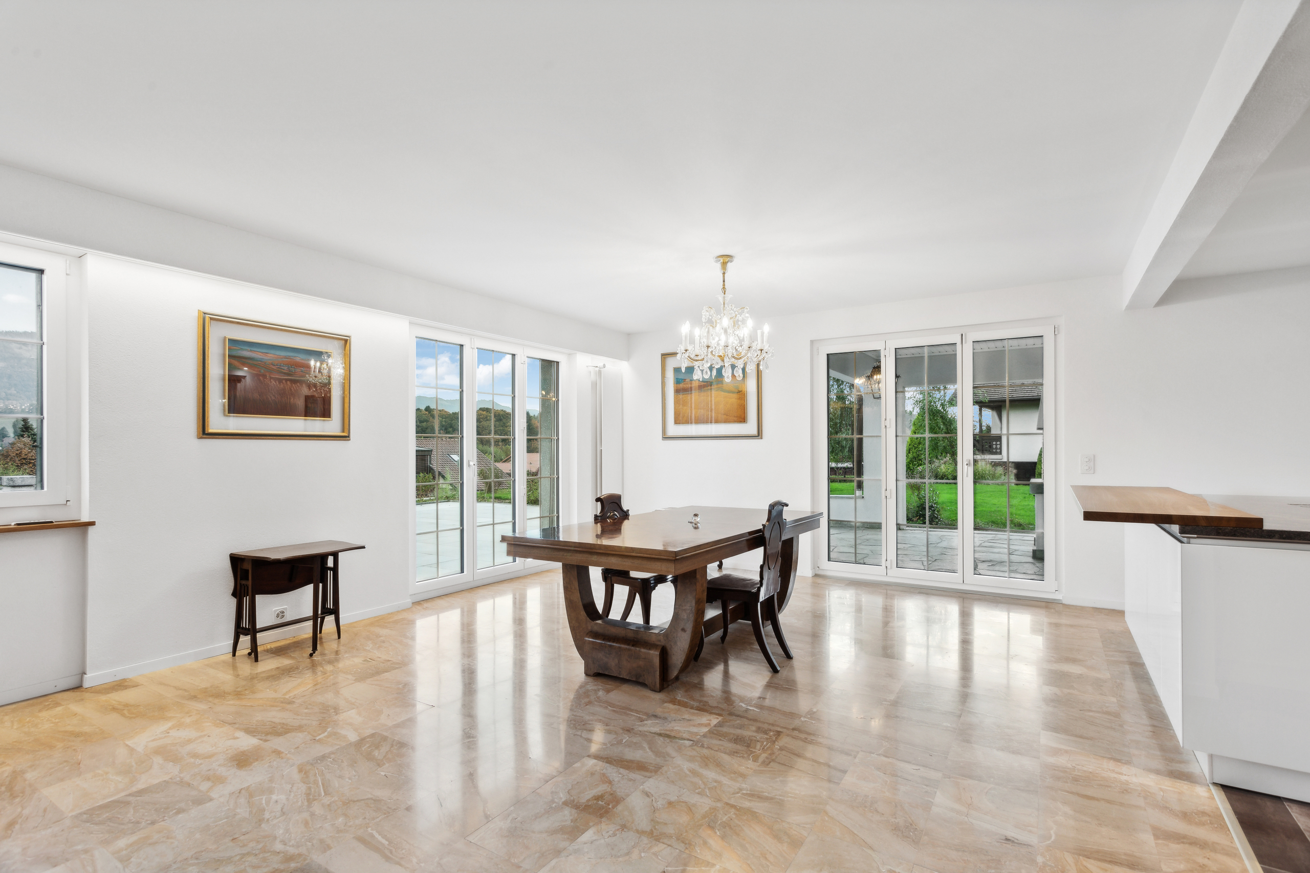 La salle à manger La salle à manger