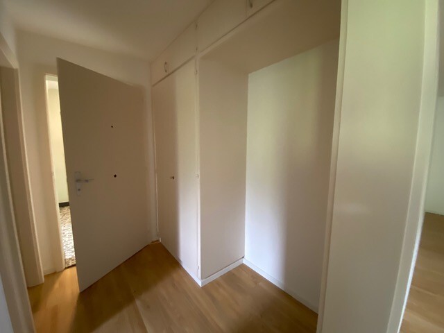Interior view 5