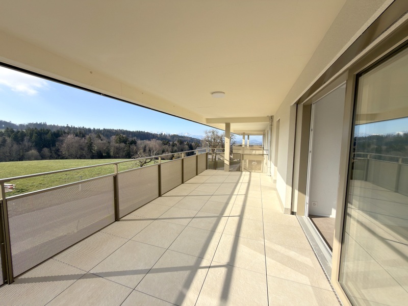 Firstview
