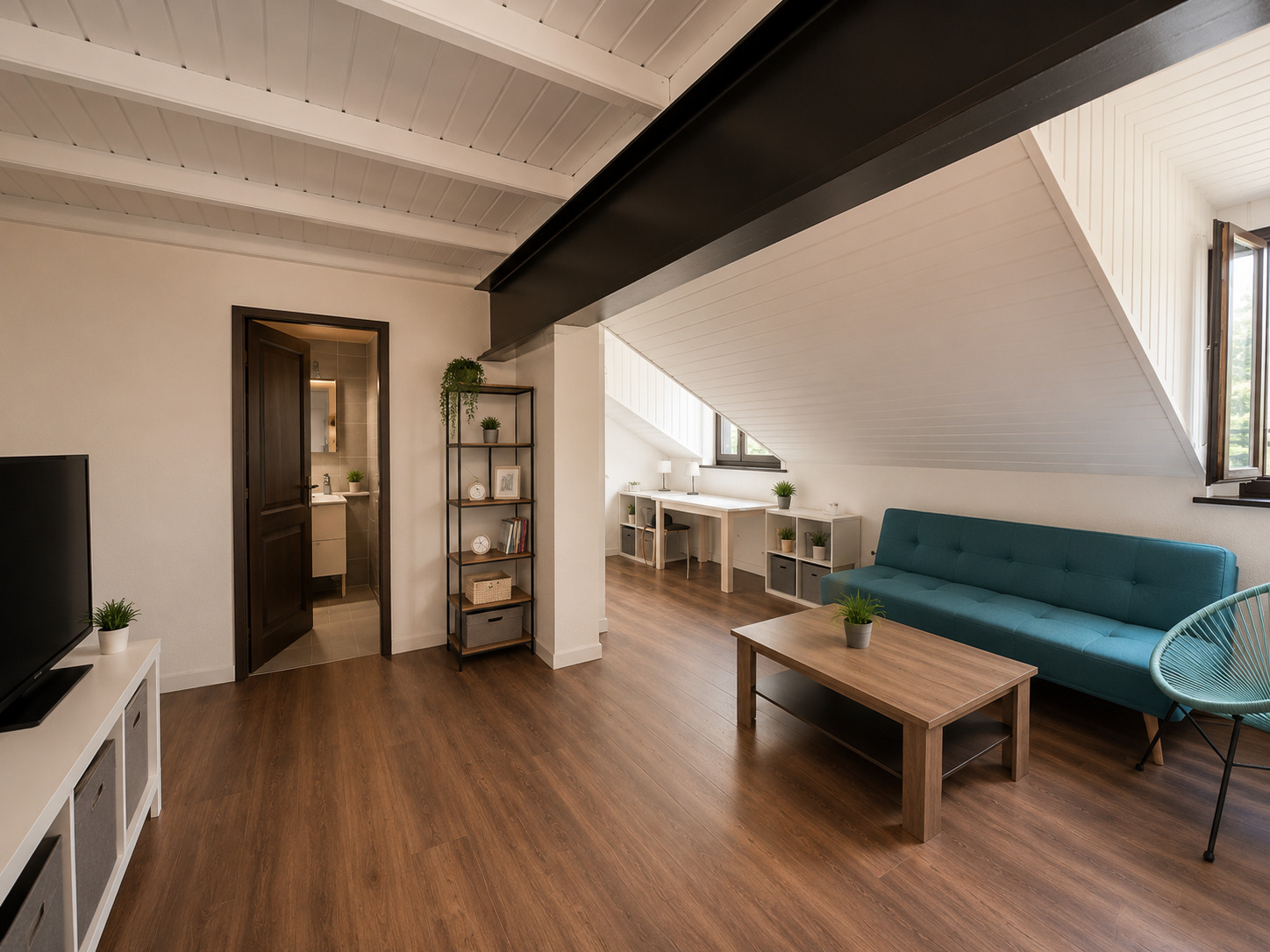 Interior view 3