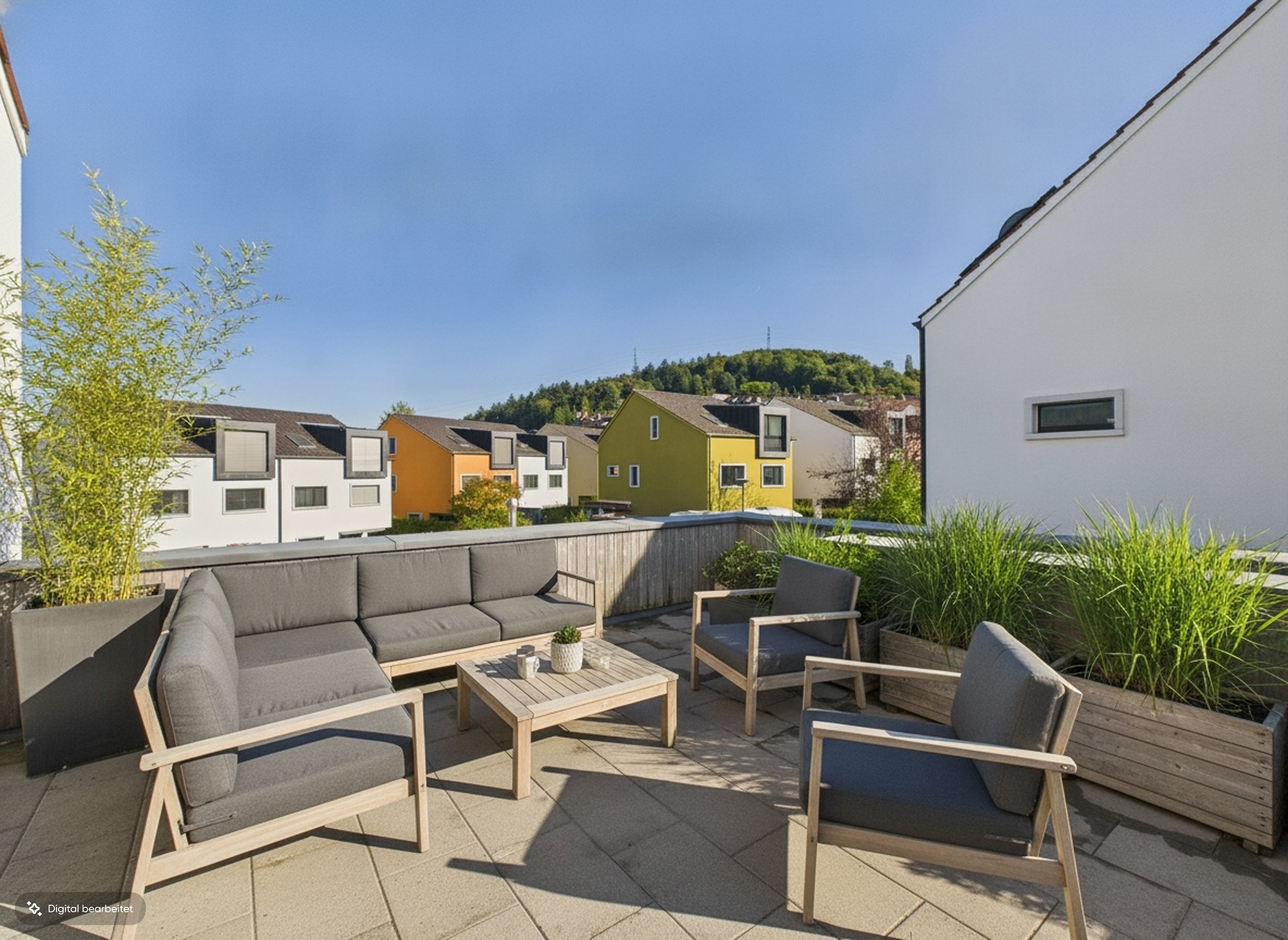 Terrasse im Obergeschoss Terrasse im Obergeschoss