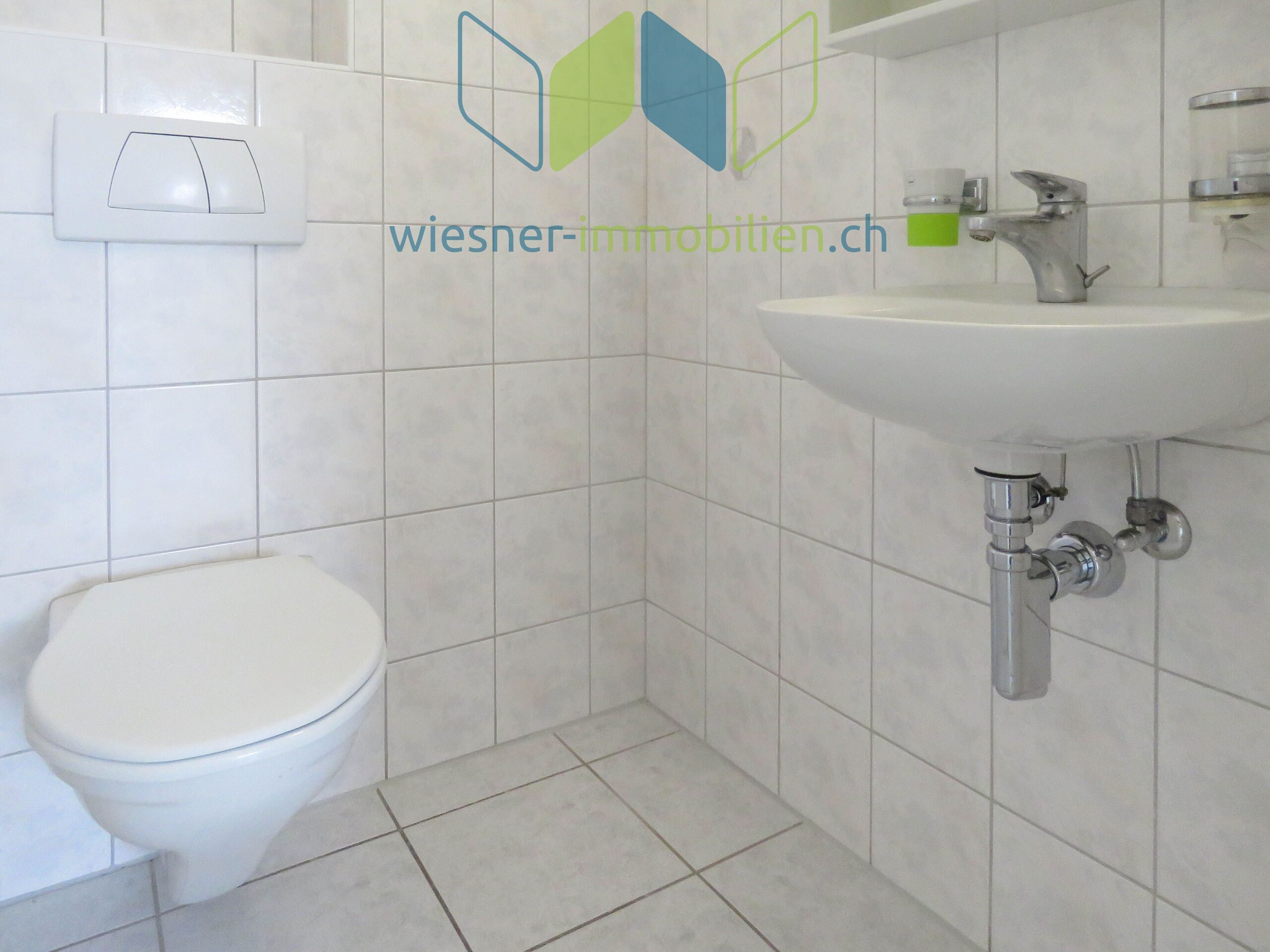 WC WC