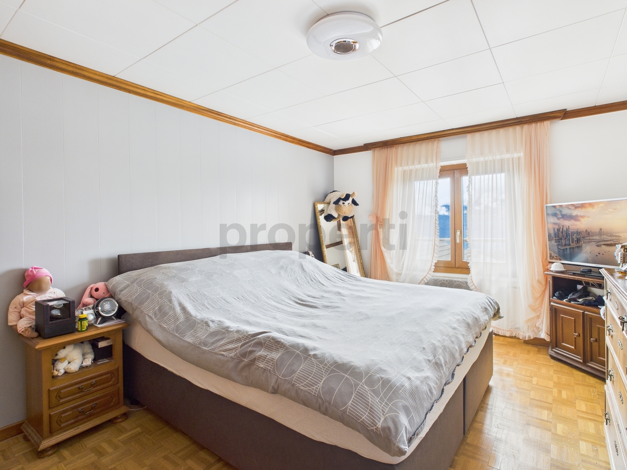 Image 8 Image 8
