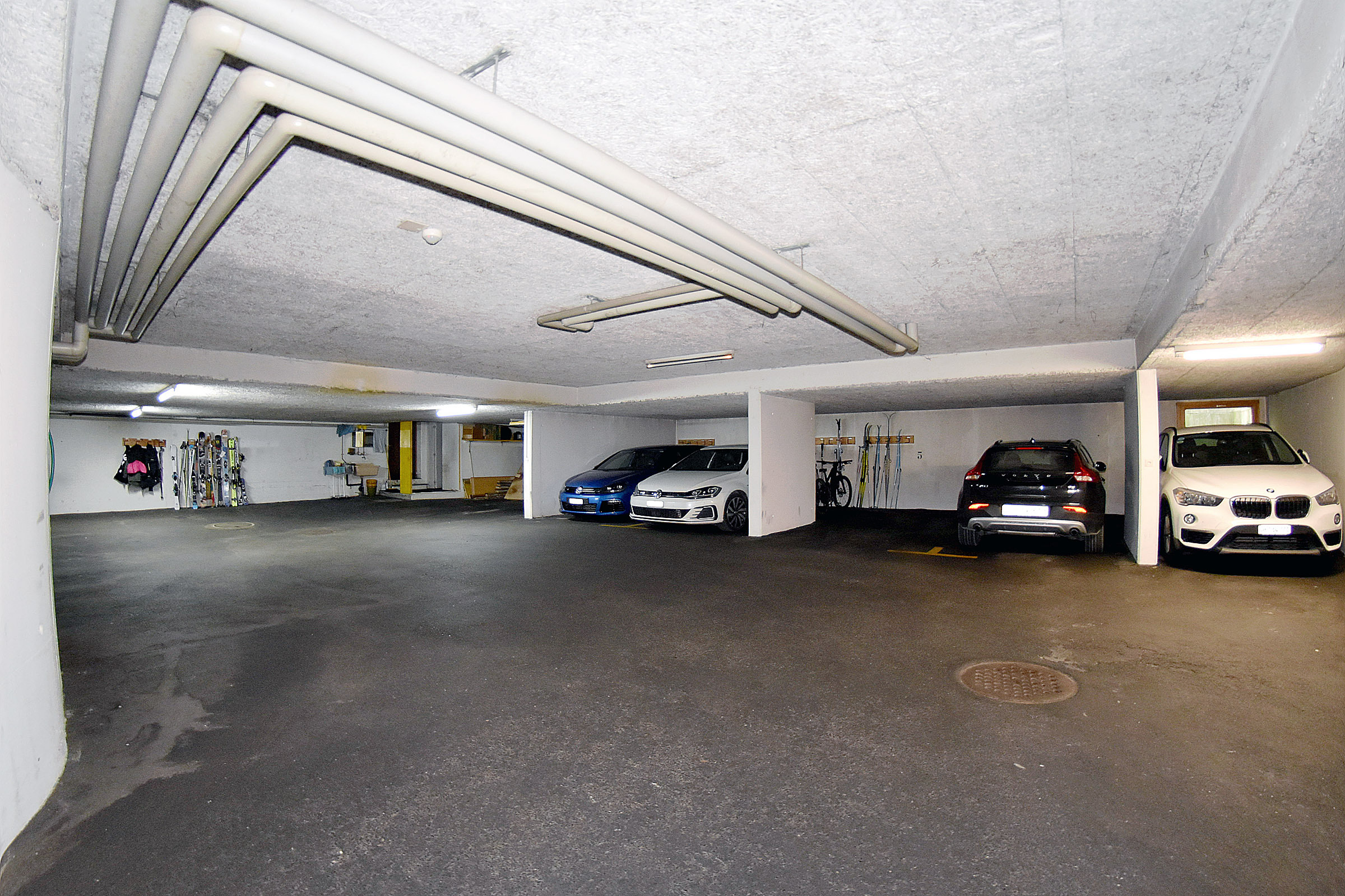 Garagenplatz in der Tiefgarage Garagenplatz in der Tiefgarage