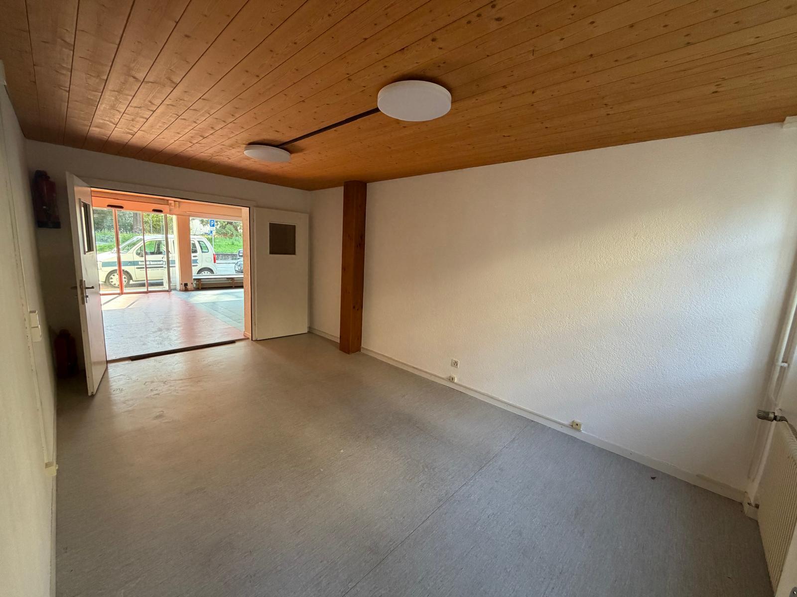 Interior view 4