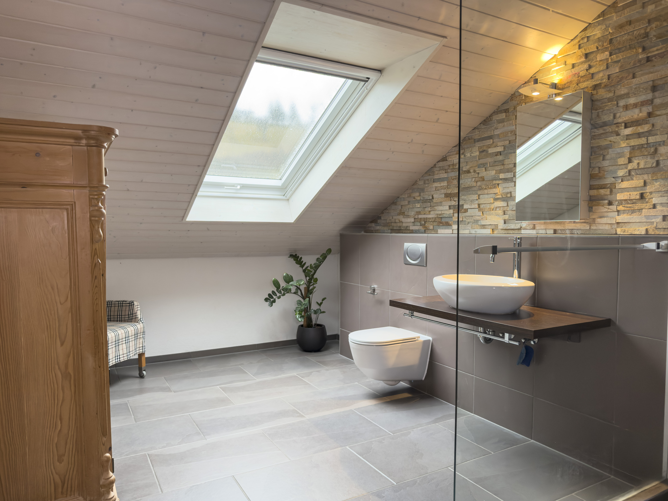 Badezimmer Dachgeschoss