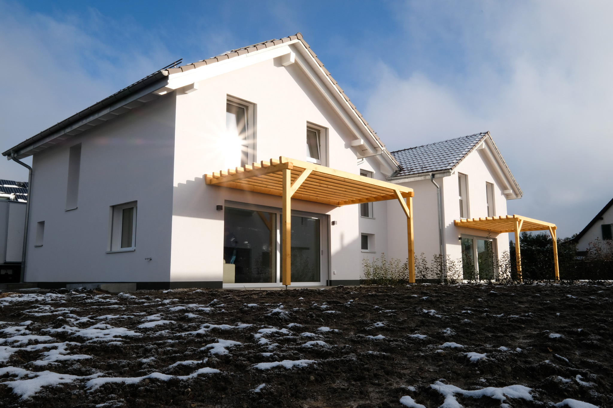 Villas construites aux Cullayes : l'extérieur.