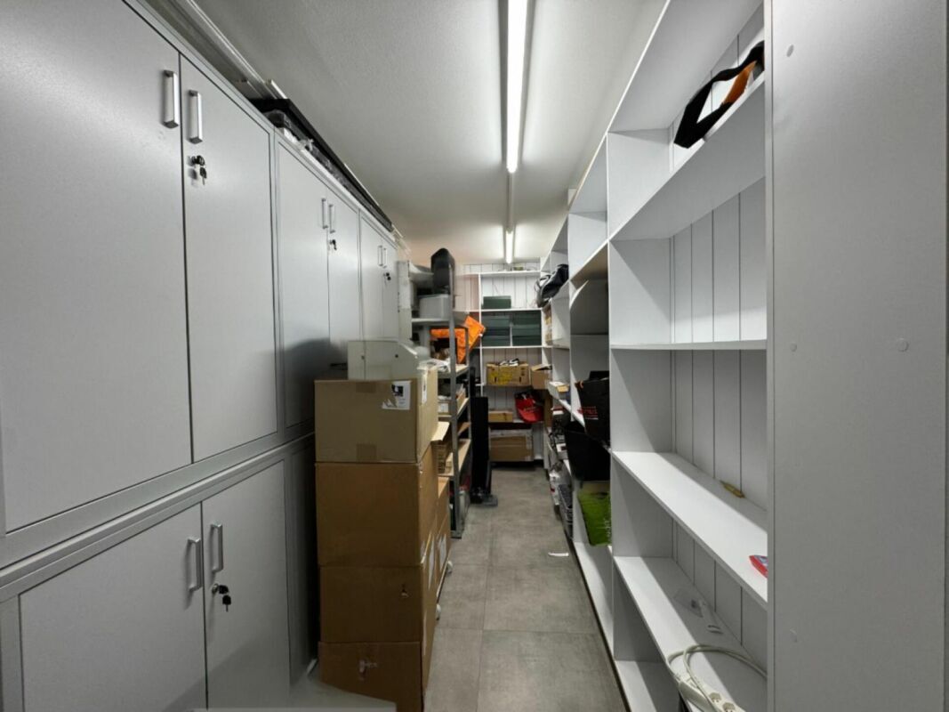 Photo 9