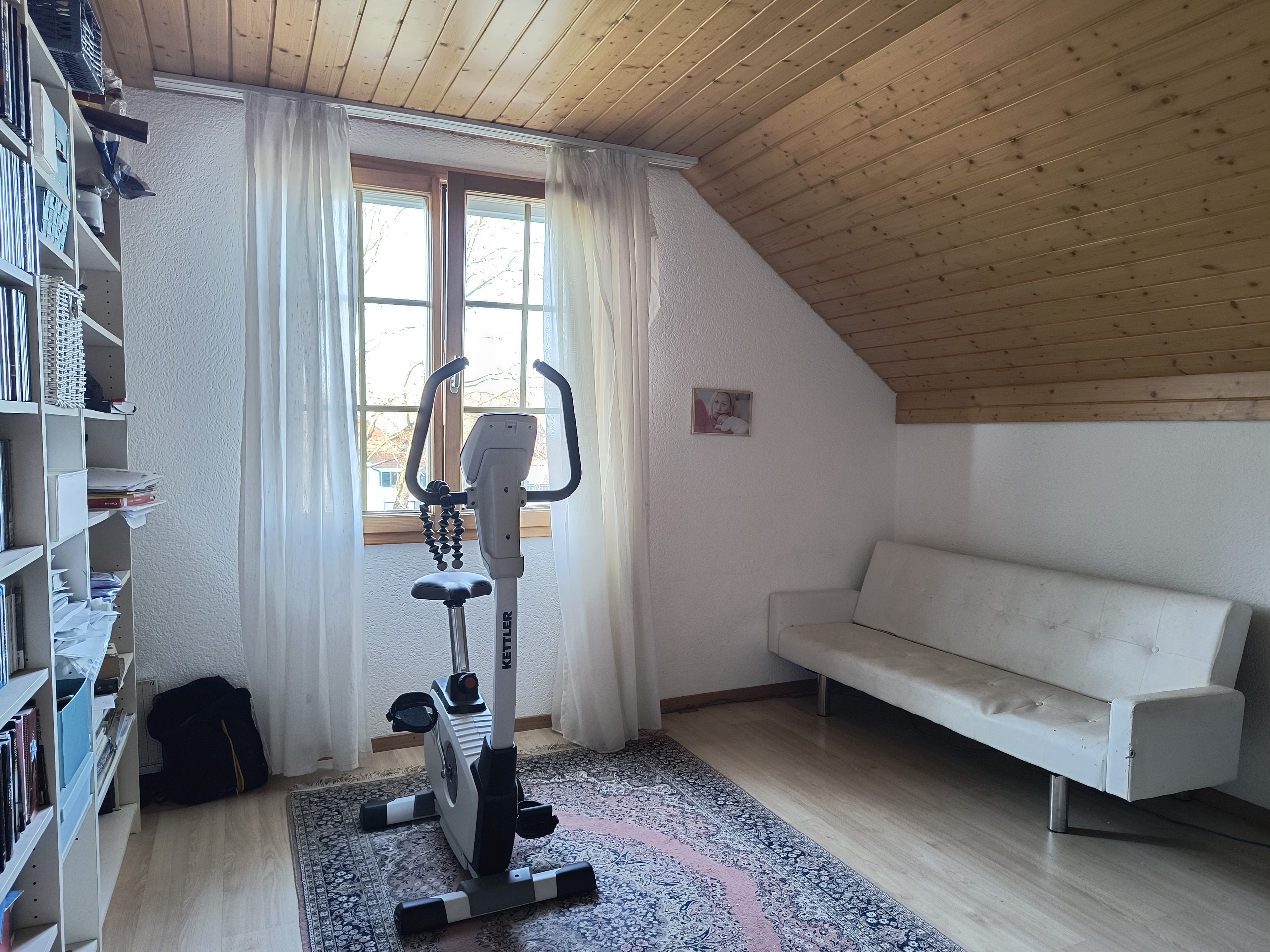 Interior view 3