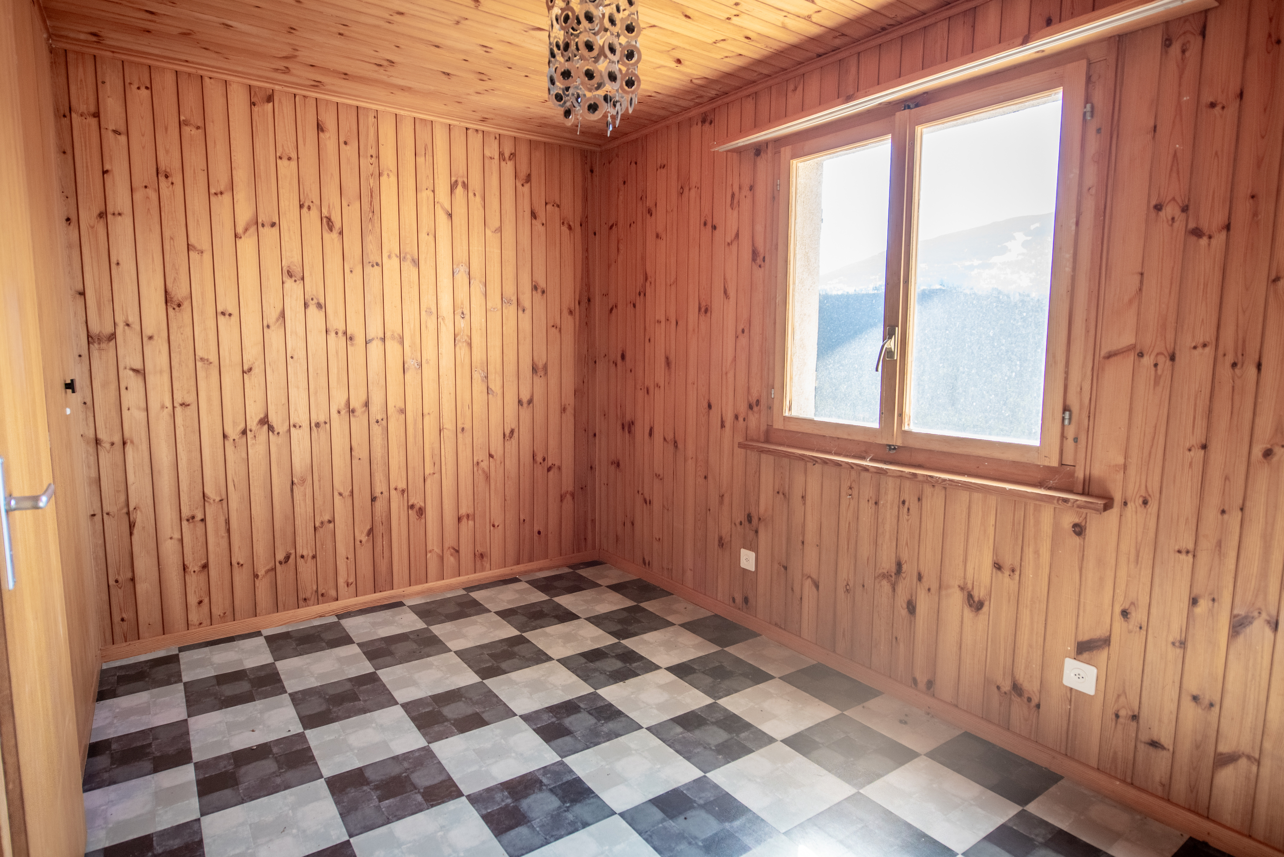 Interior view 11