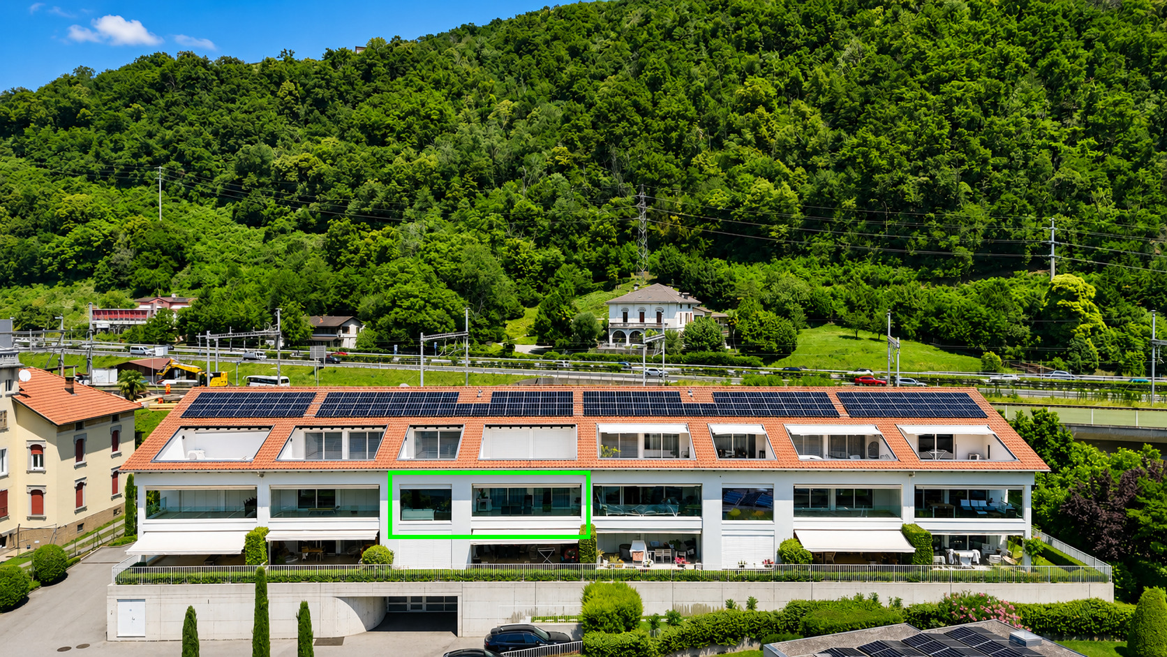Exterior view 1