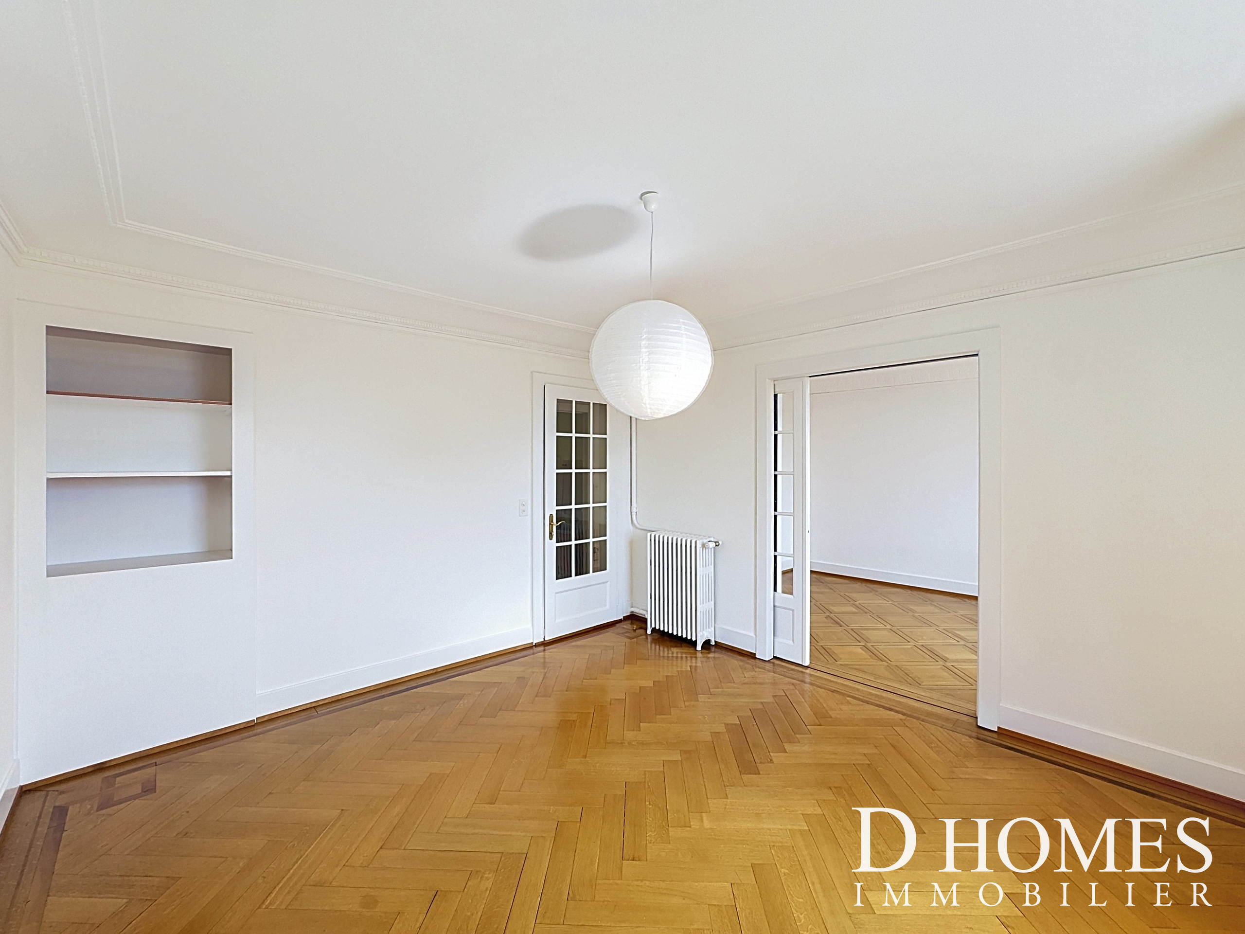 Interior view 4