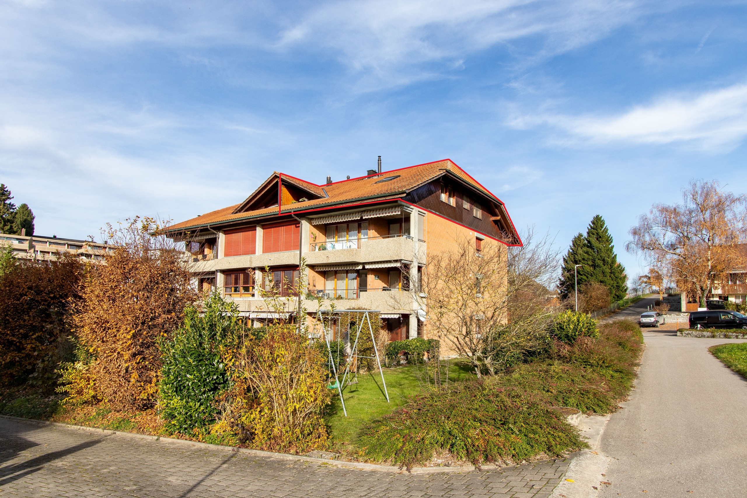 Süd- und Westfassade