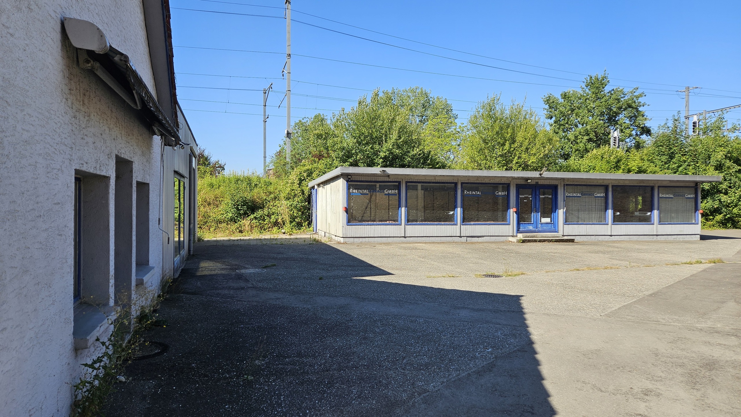 Photo 3