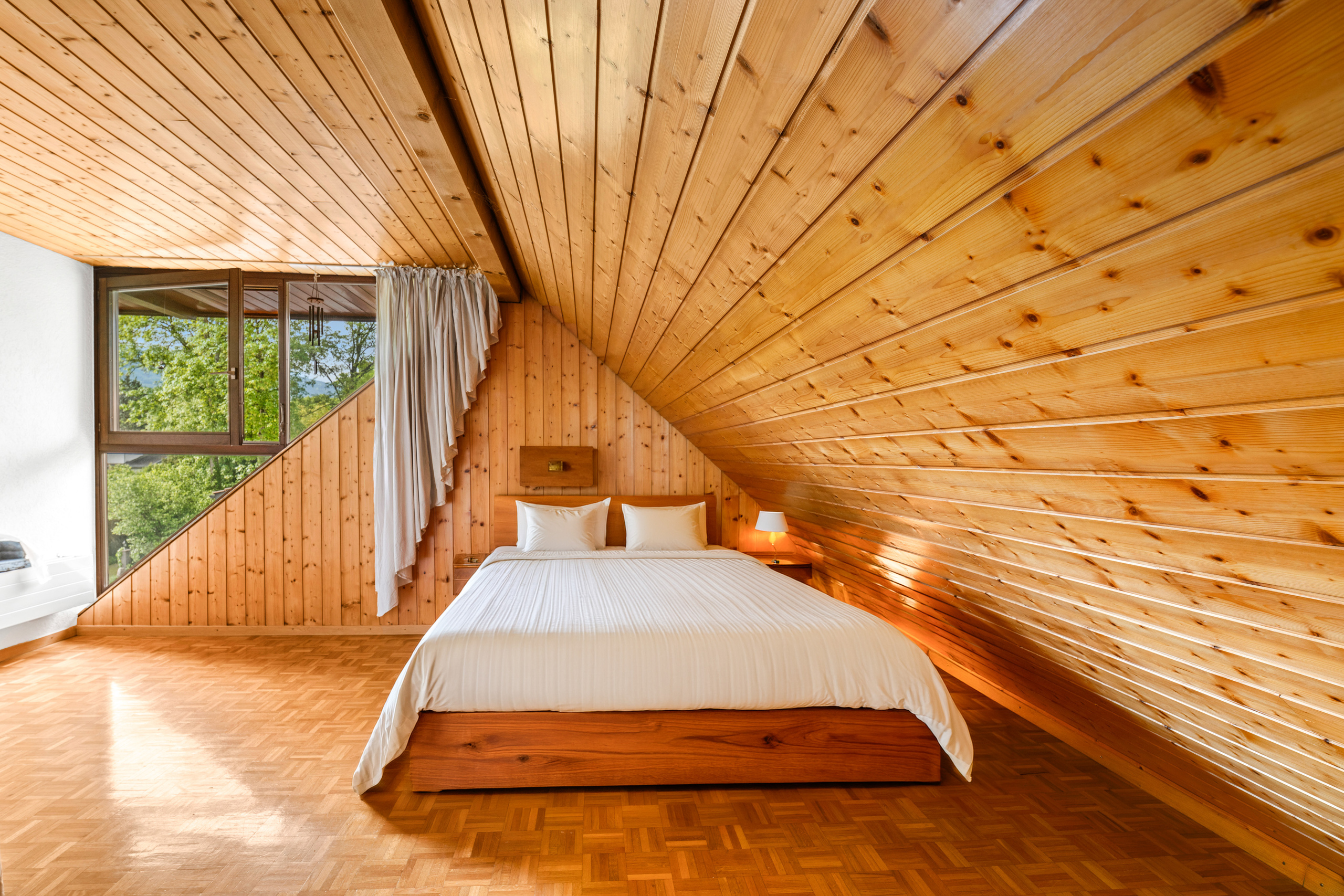 [!form_picture_interior_big!]