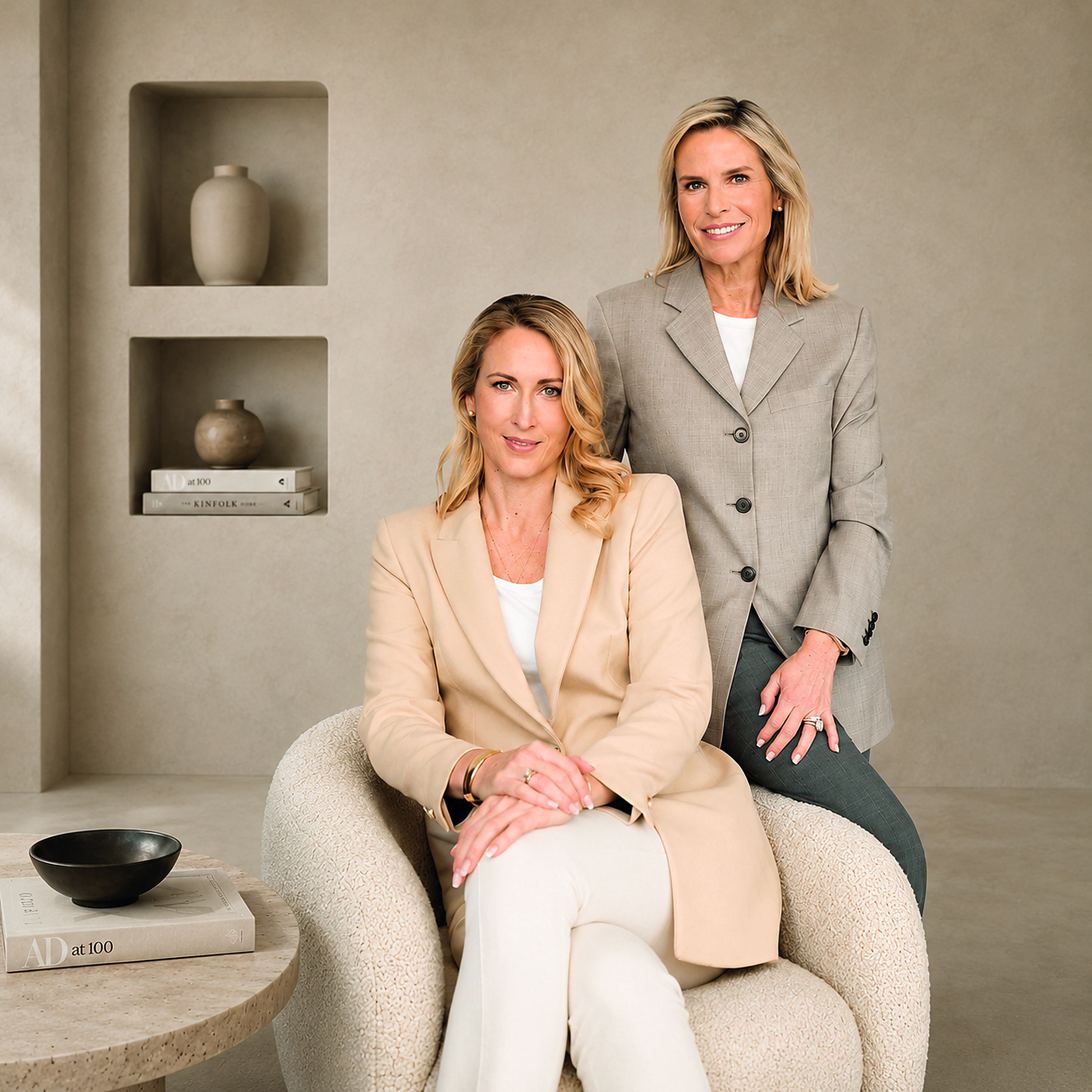 Sabine Meidinger und Flavia Salvisberg Co-Gründerinen ÆSTHÉ Immobilien-Boutique