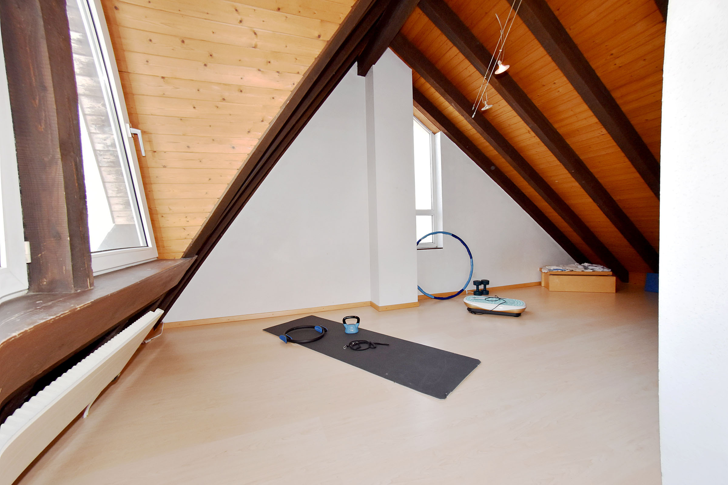 Das grosse Dachzimmer (ca. 22 m2)