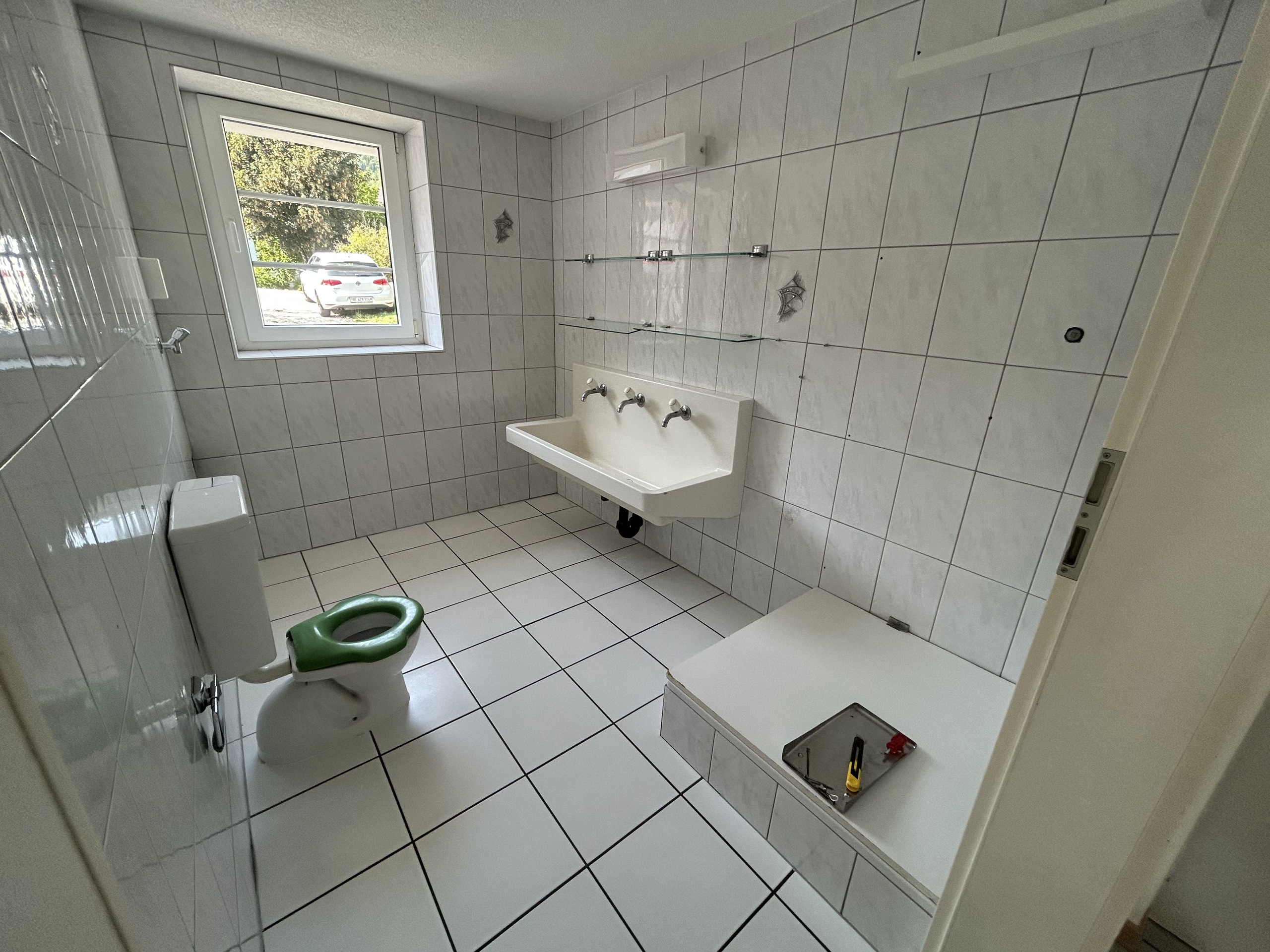 Photo 12